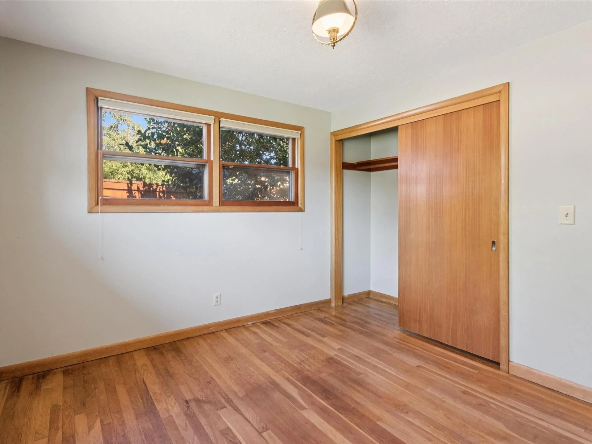 23-SE Lincoln Ct - Portland - 111.jpg