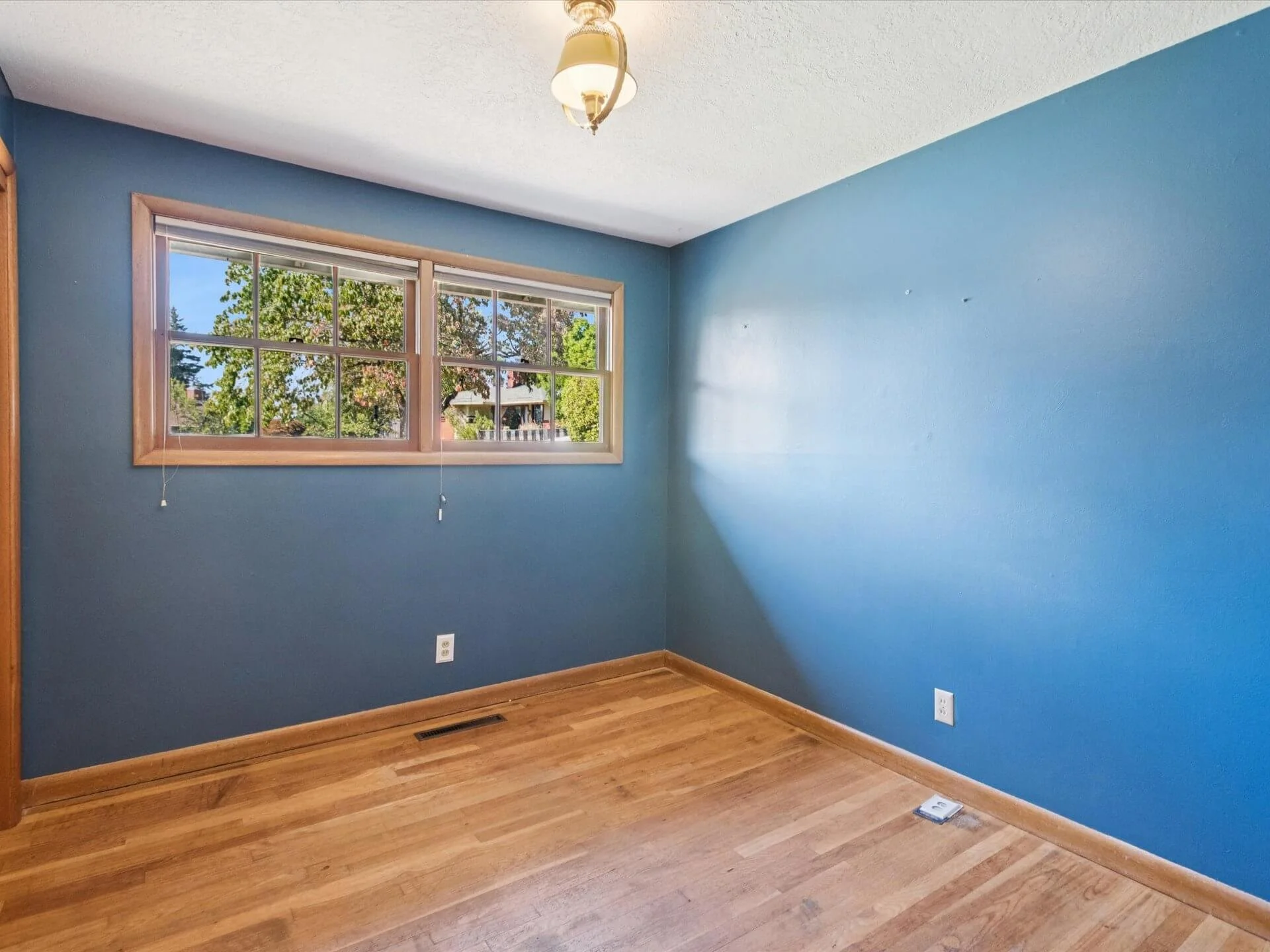 24-SE Lincoln Ct - Portland - 116.jpg