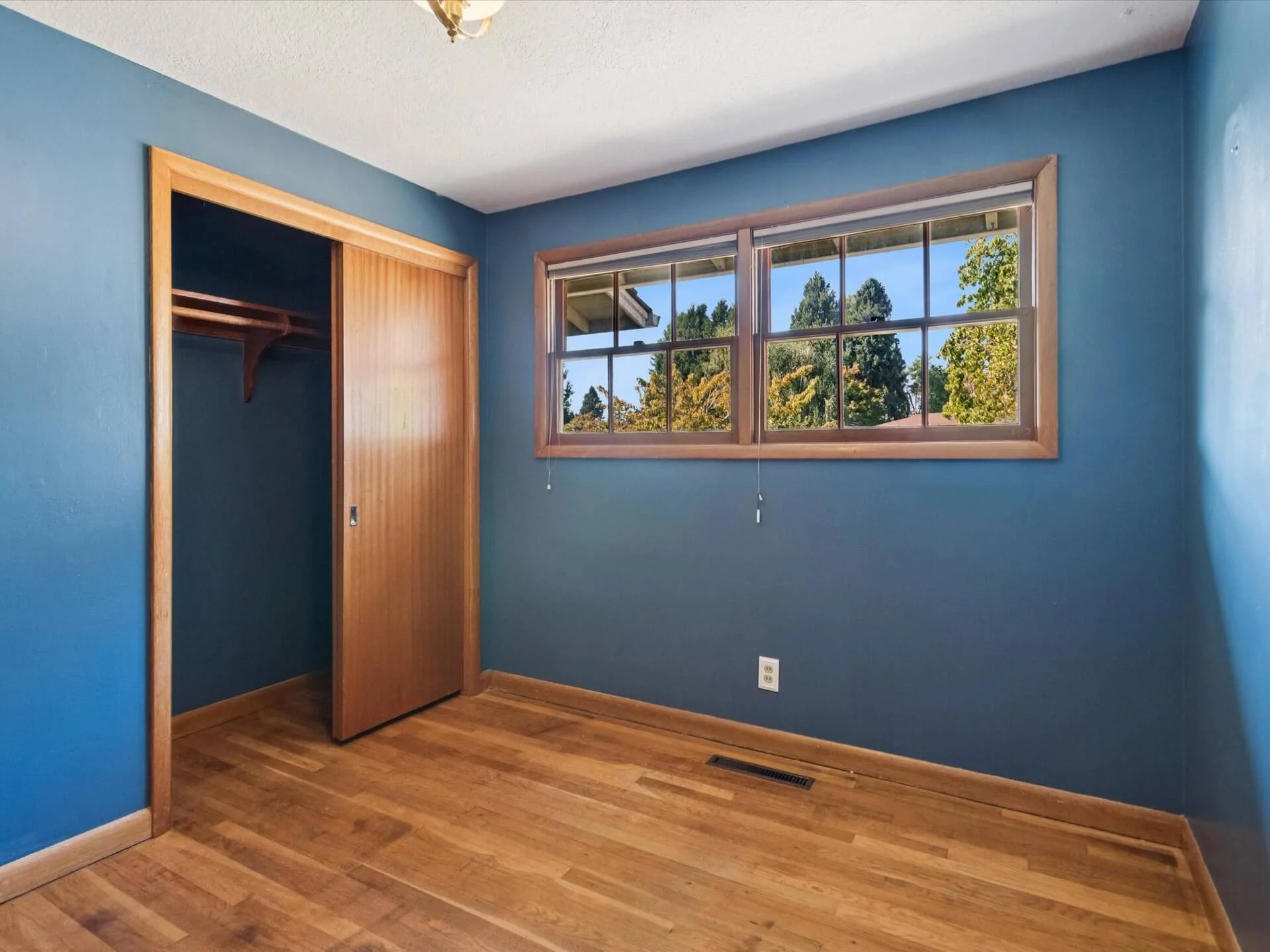 25-SE Lincoln Ct - Portland - 121.jpg