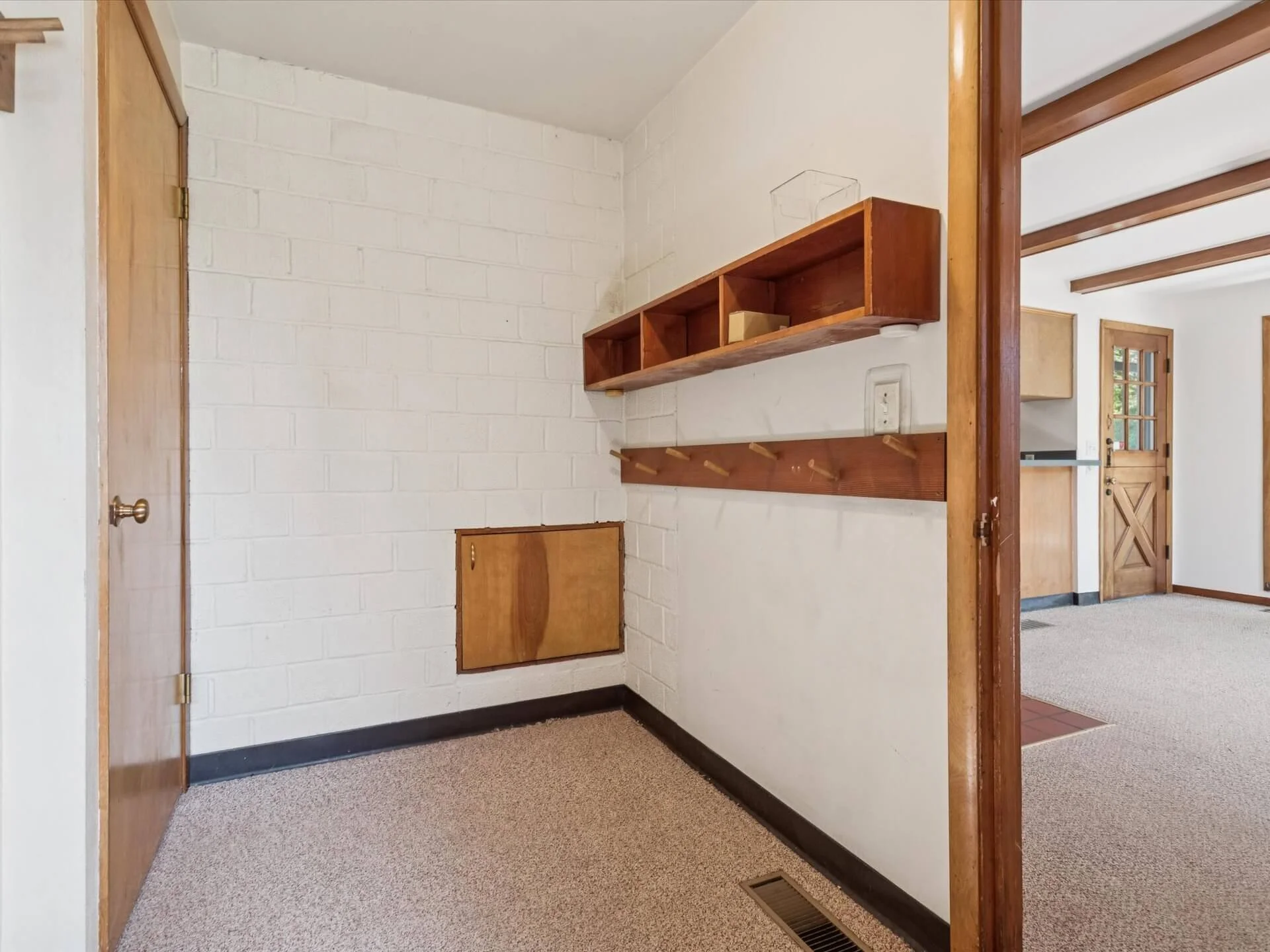 27-SE Lincoln Ct - Portland - 131.jpg