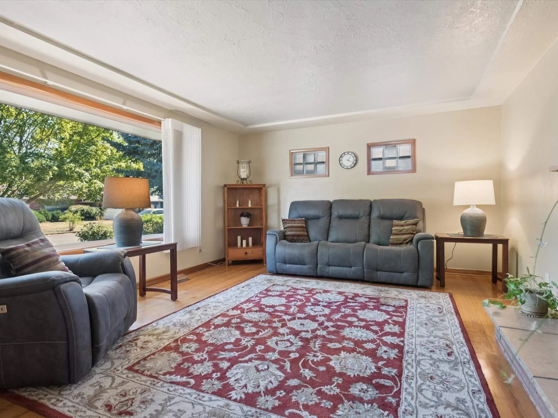 08-NE 108th Ave. - Portland - 036.jpg