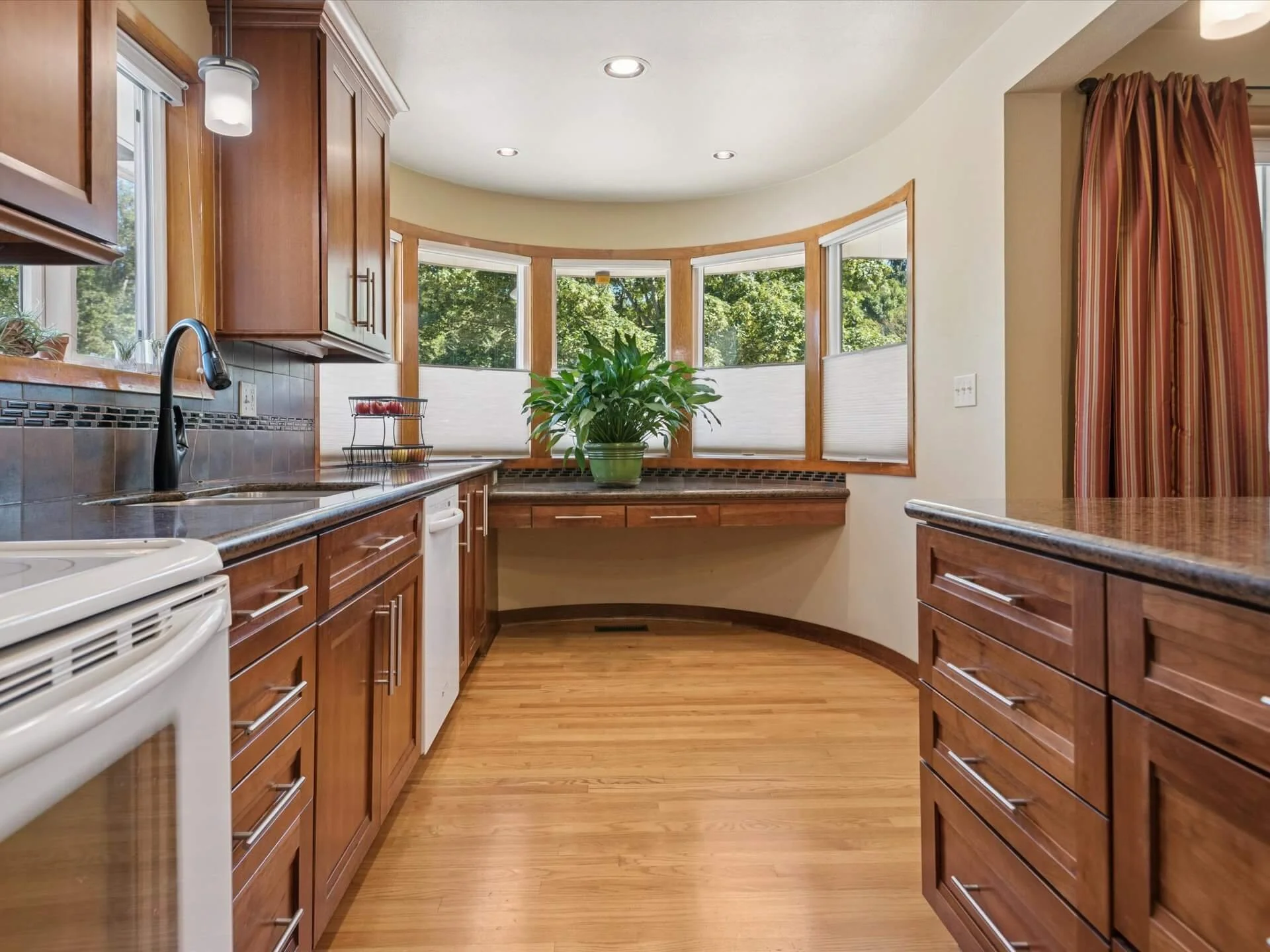 18-NE 108th Ave. - Portland - 086.jpg