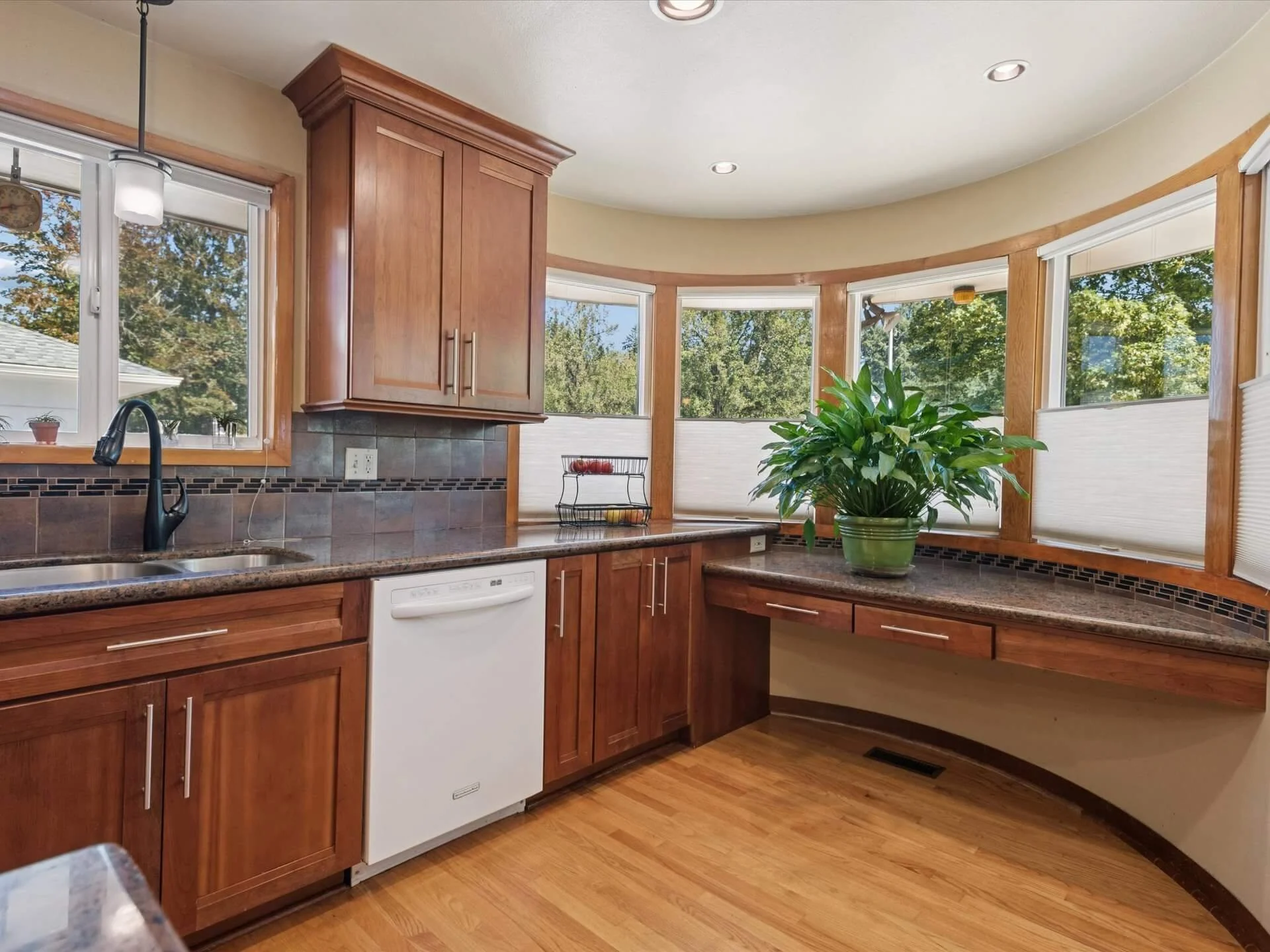 19-NE 108th Ave. - Portland - 091.jpg