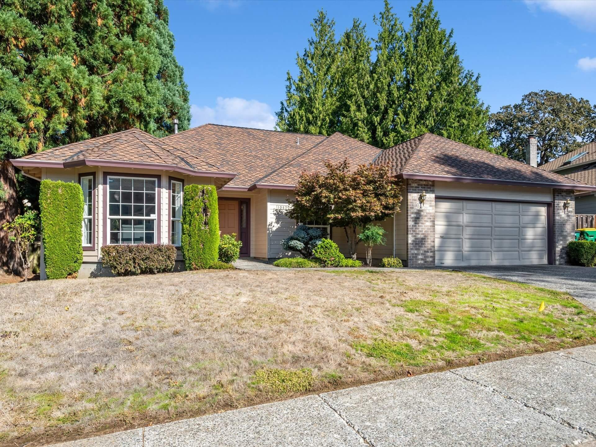 10822 SW 109th Ave. <strong>$589,000 </strong&gt