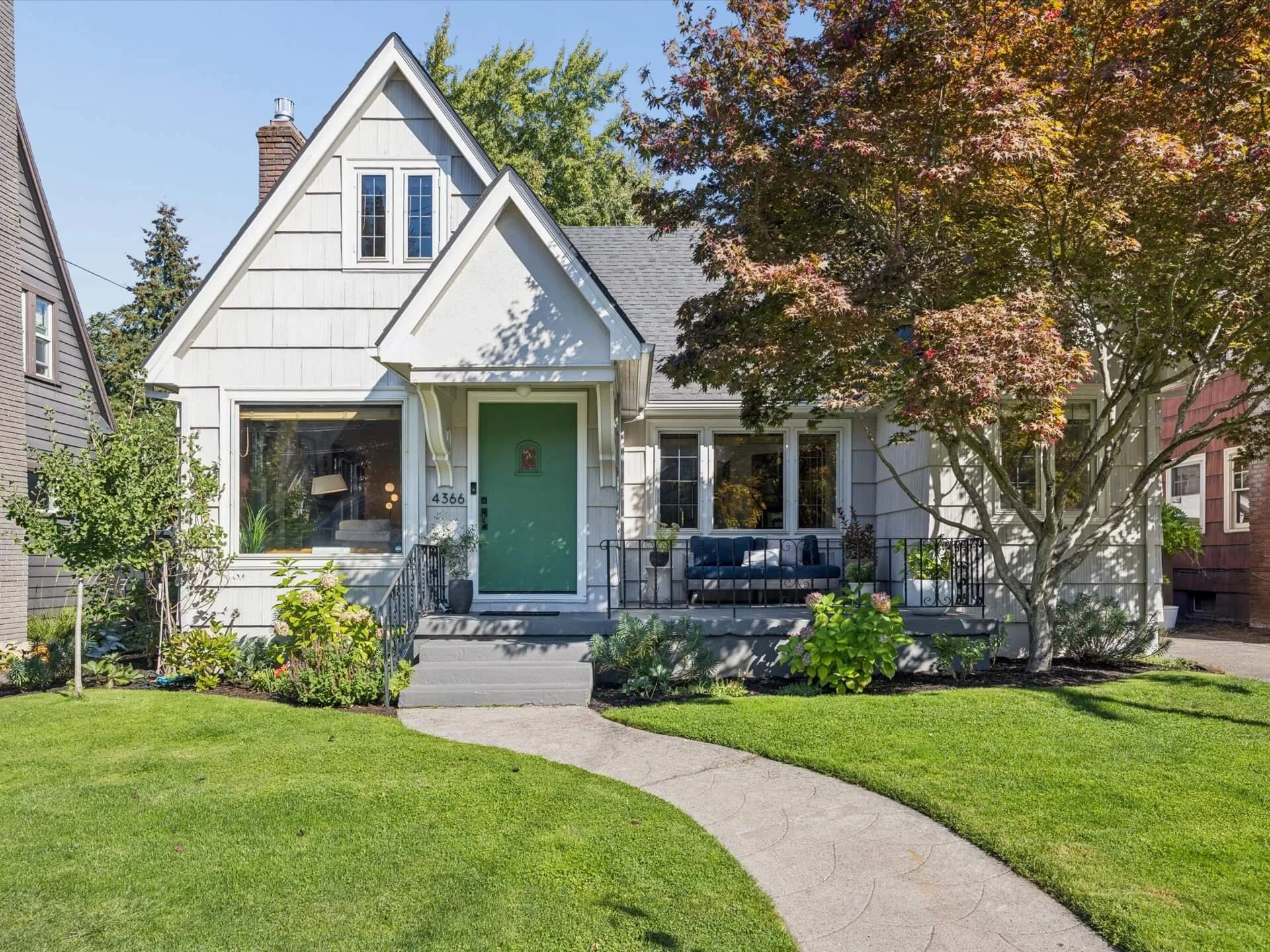 4366 NE 33rd Ave. <strong>$689,000 </strong&gt