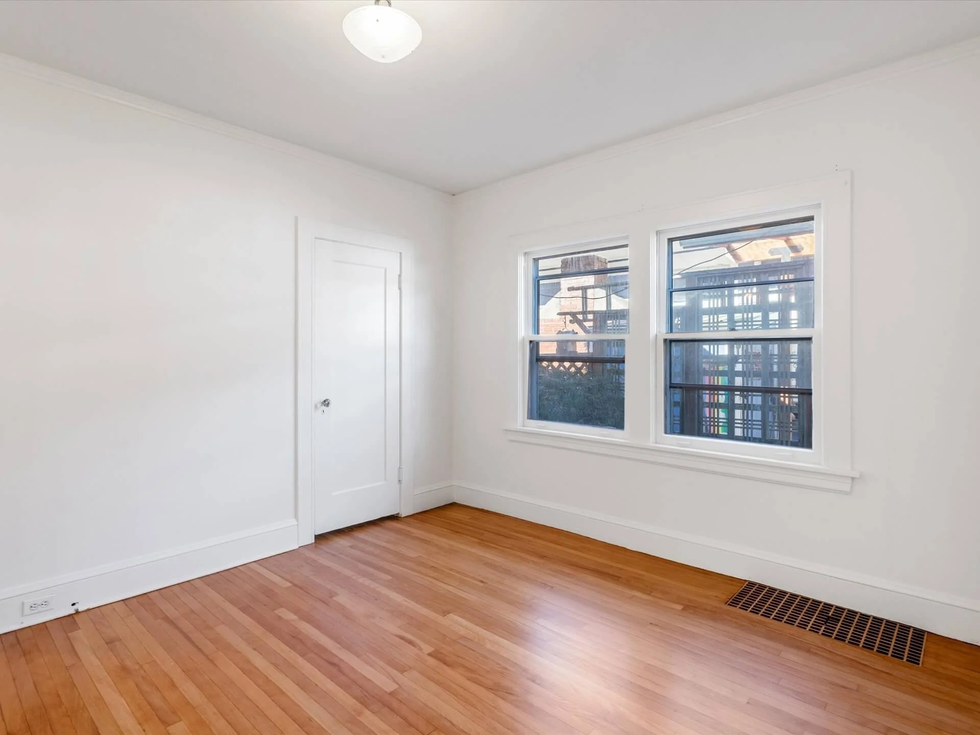 21-NE 48th Ave - Portland - 101.jpg