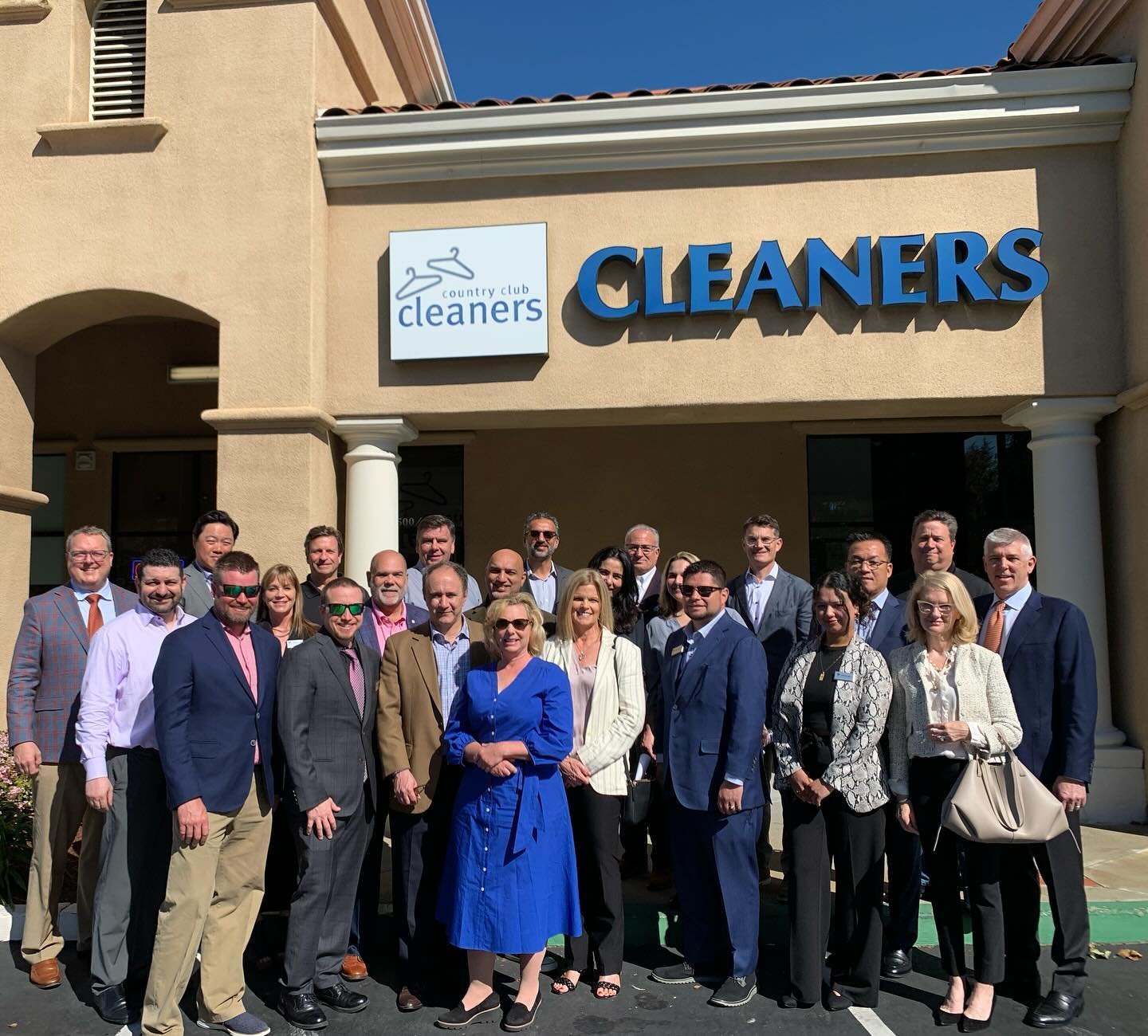 Thank you to all of the Affiliates of @americasbestcleaners who joined us at Country Club Cleaners  as we hosted the Accelerator Live Meeting.