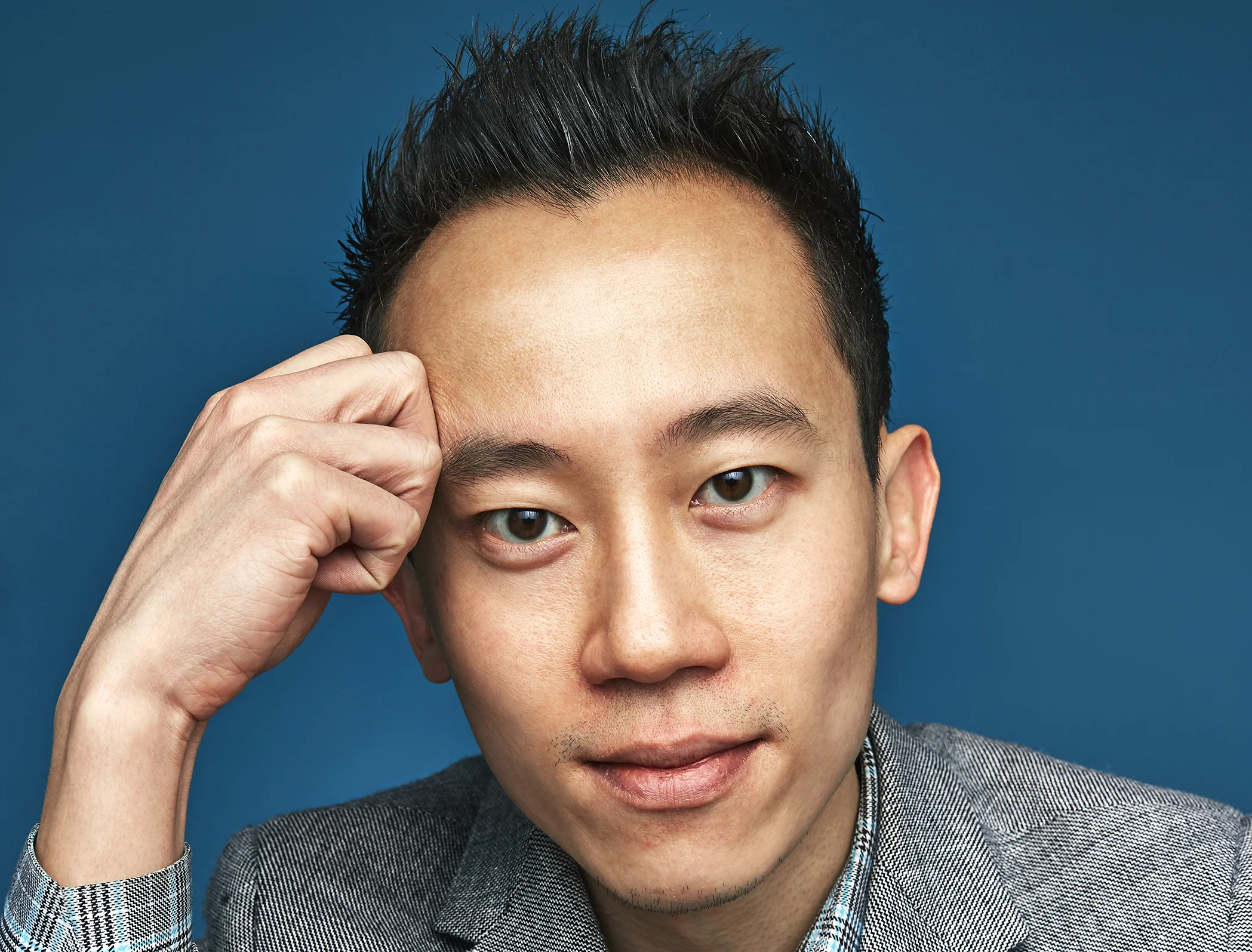 Derrick Fung Derrick Fung is CEO and Co-founder of Drop - an intelligent mobile rewards app where consumers can earn points for every day spending on top of their existing debit and credit cards. Drop has ranked in the top 3 in the app store in both Canada and the US and currently boasts 3 million members. Drop has raised over $25m from VCs including NEA, Sierra Ventures, White Star Capital, CapitalOne Growth Ventures and angel investors such as Tina Sharkey (CEO of Brandless) and Dan Macklin (Co-founder of SoFi). Derrick began his career in Finance in Sales & Trading in Toronto and New York at various investment banks including Merrill Lynch, BNP Paribas and CIBC Capital Markets. Derrick was named in 2014 to the Forbes 30 Under 30 list in Music alongside Avicii, Lady Gaga and Drake. Twitter & LinkedIn