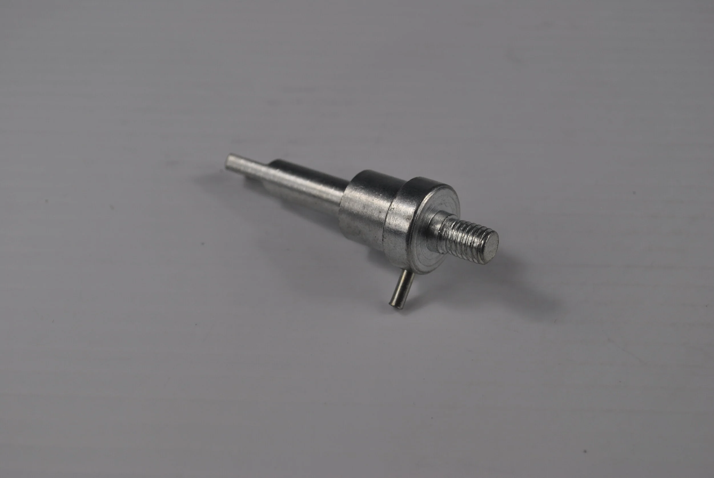 HINGE SHAFT 76813.jpg