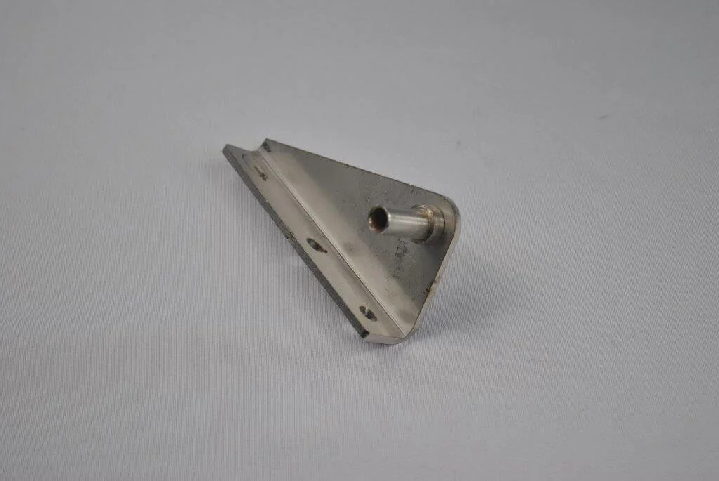 Right Upper Hinge.jpg