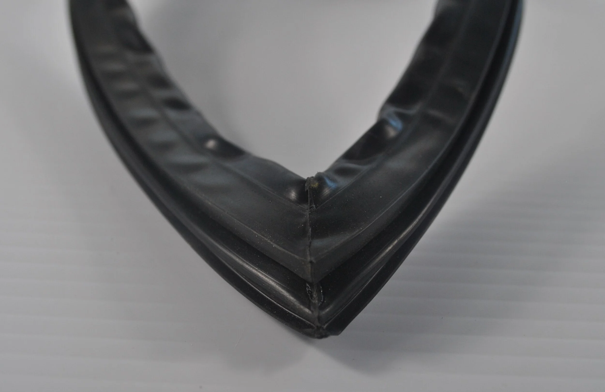 GLASS DOOR GASKET 64834.jpg
