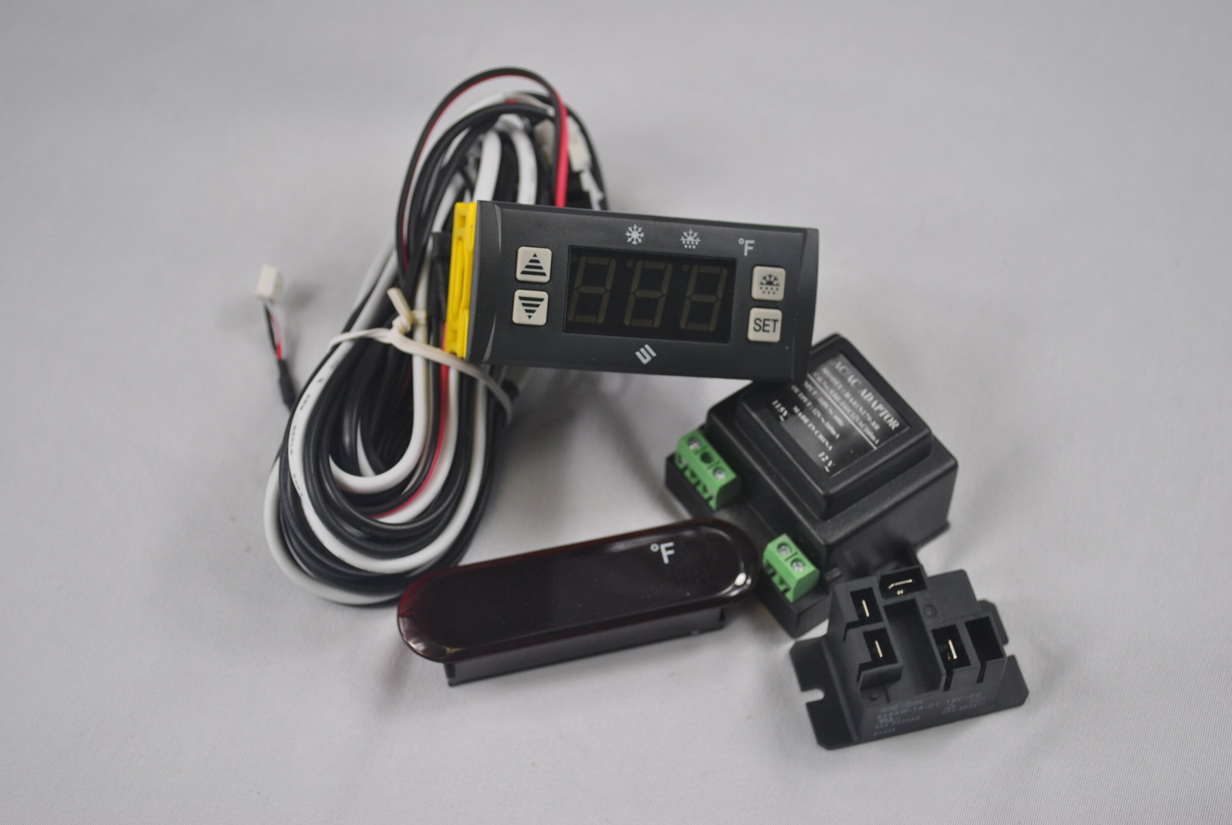 DIGITAL THERMOSTAT MEASUREMENT SF-212S (2).jpg