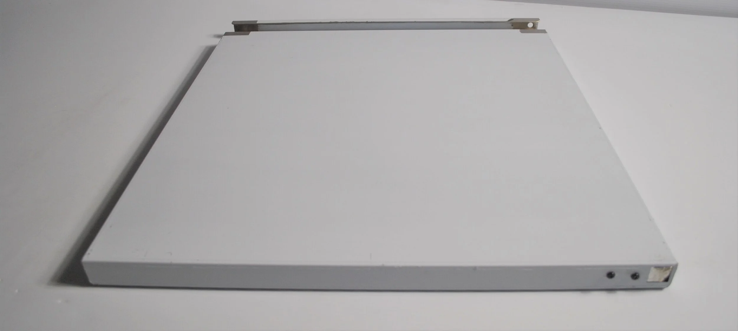 DOOR MIDDLE AND RIGHT P303.jpg