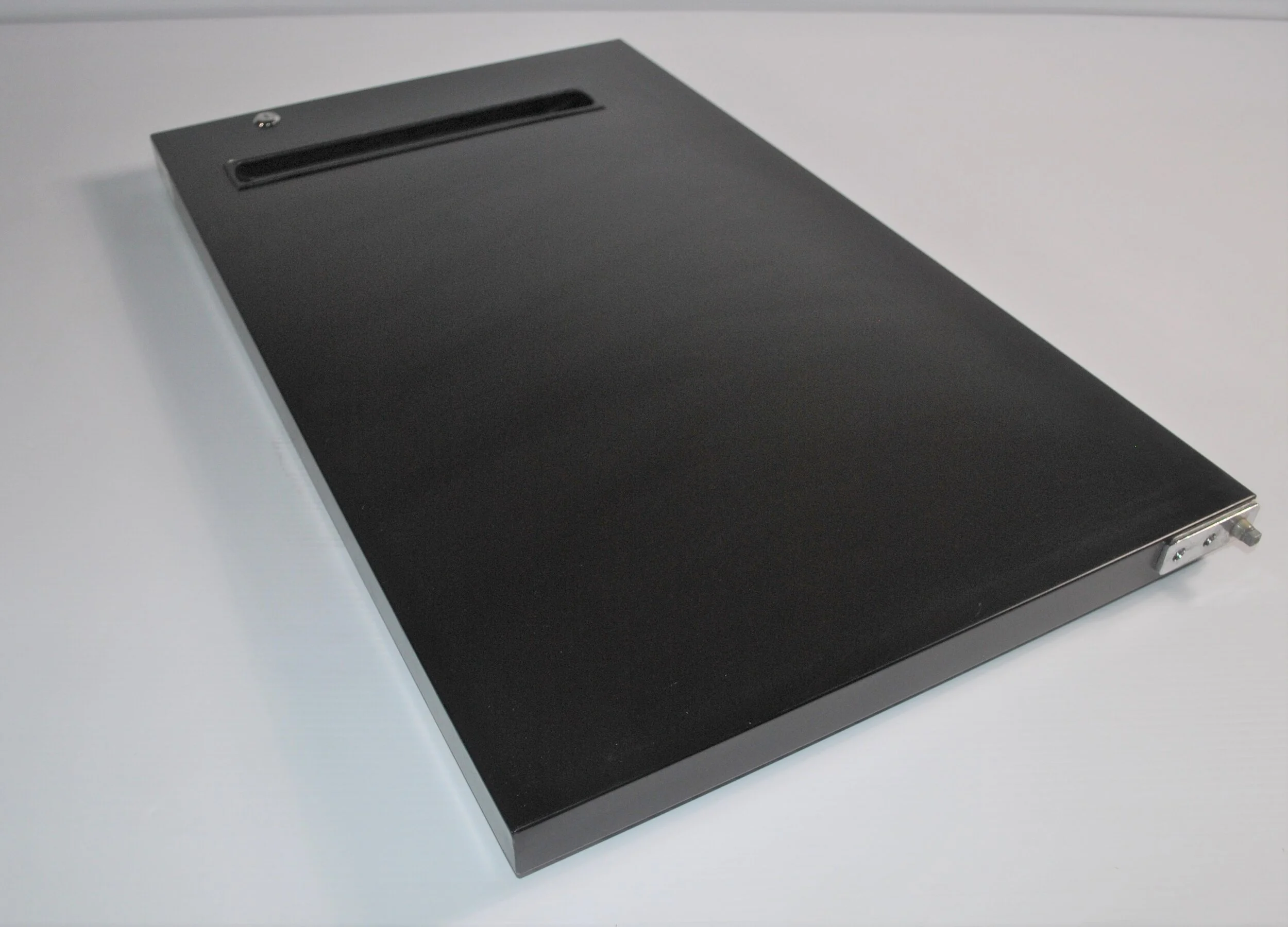 RIGHT DOOR (SOLID BLACK) U48S03.jpg