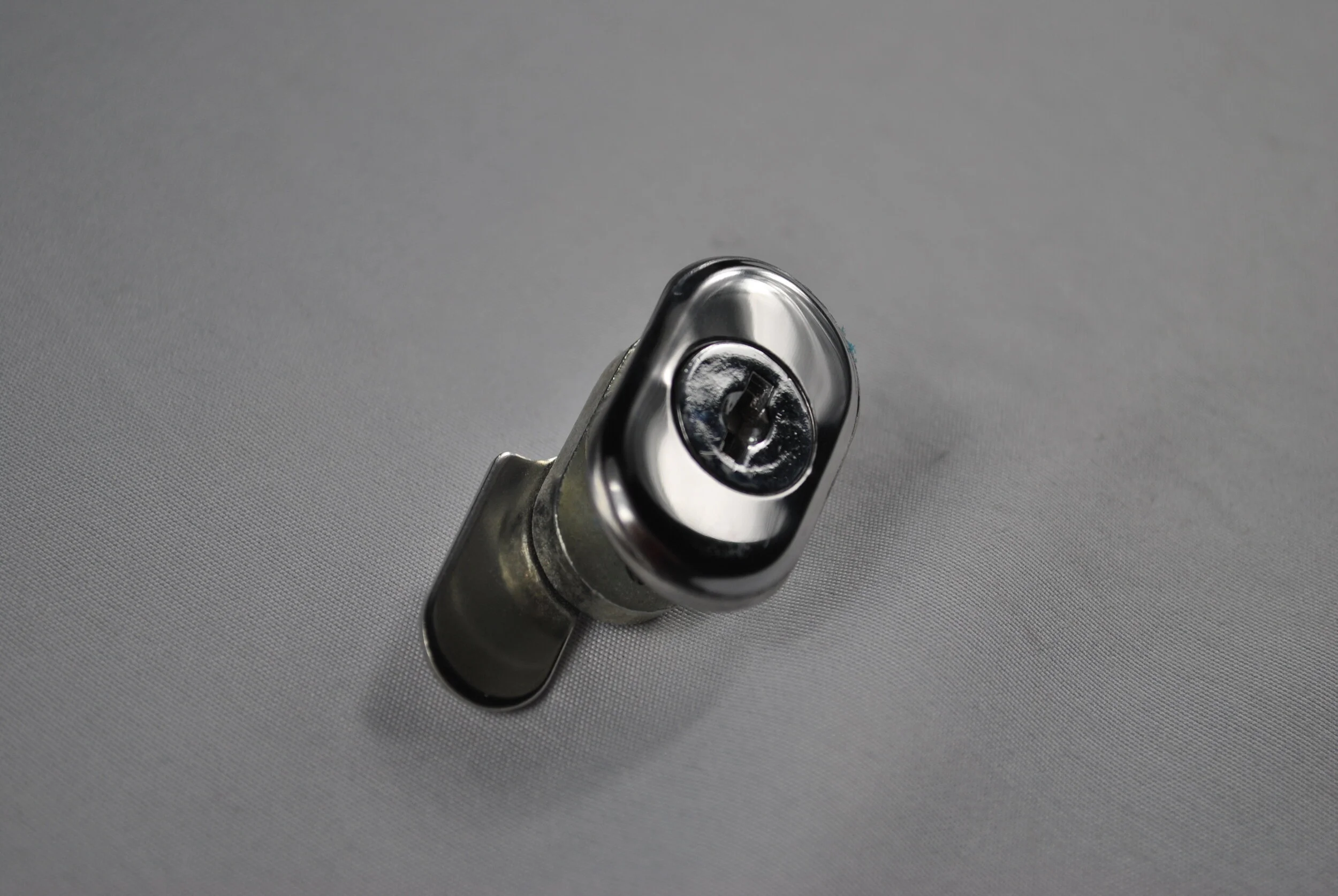 DOOR LOCK GLASS-U4827.JPG