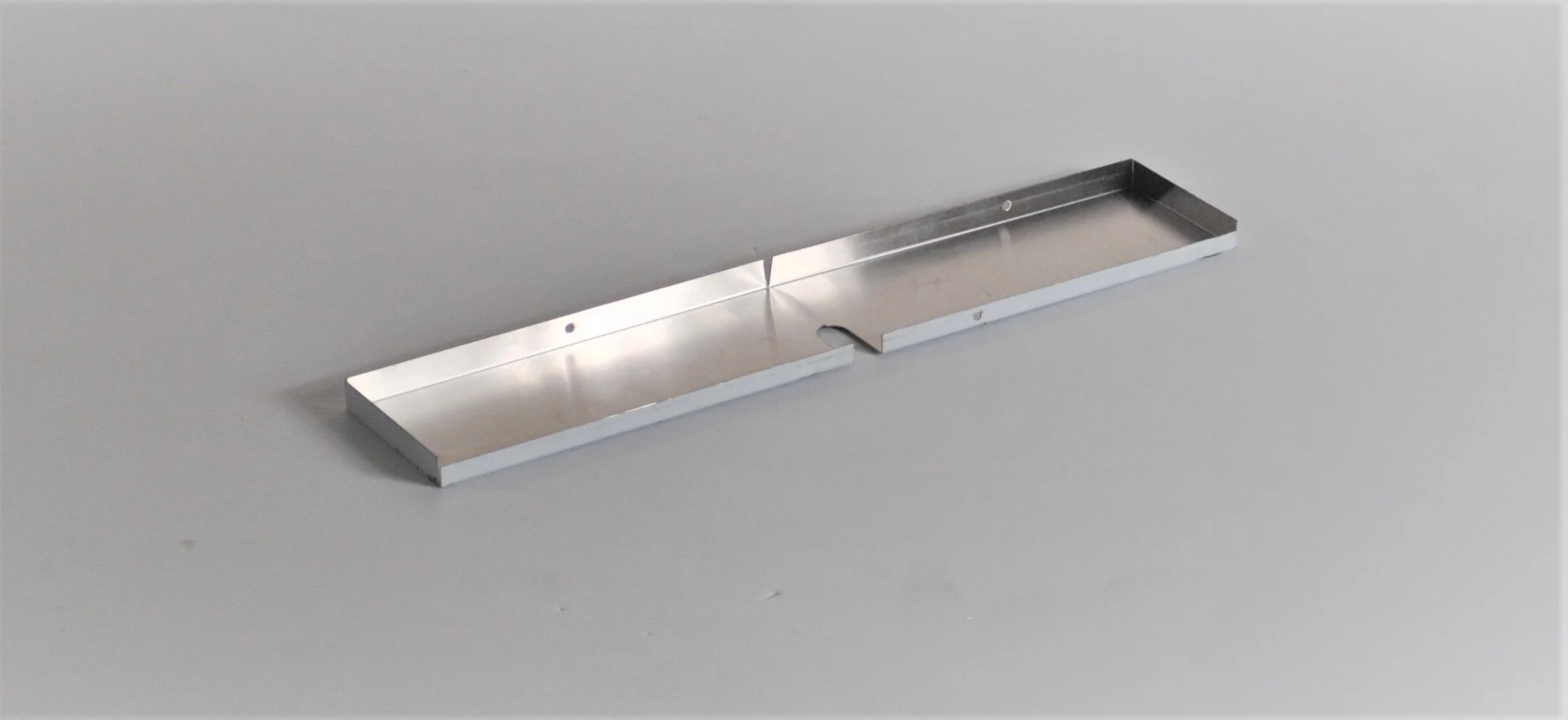 EVAPORATOR DRAIN PAN 84051901.jpg