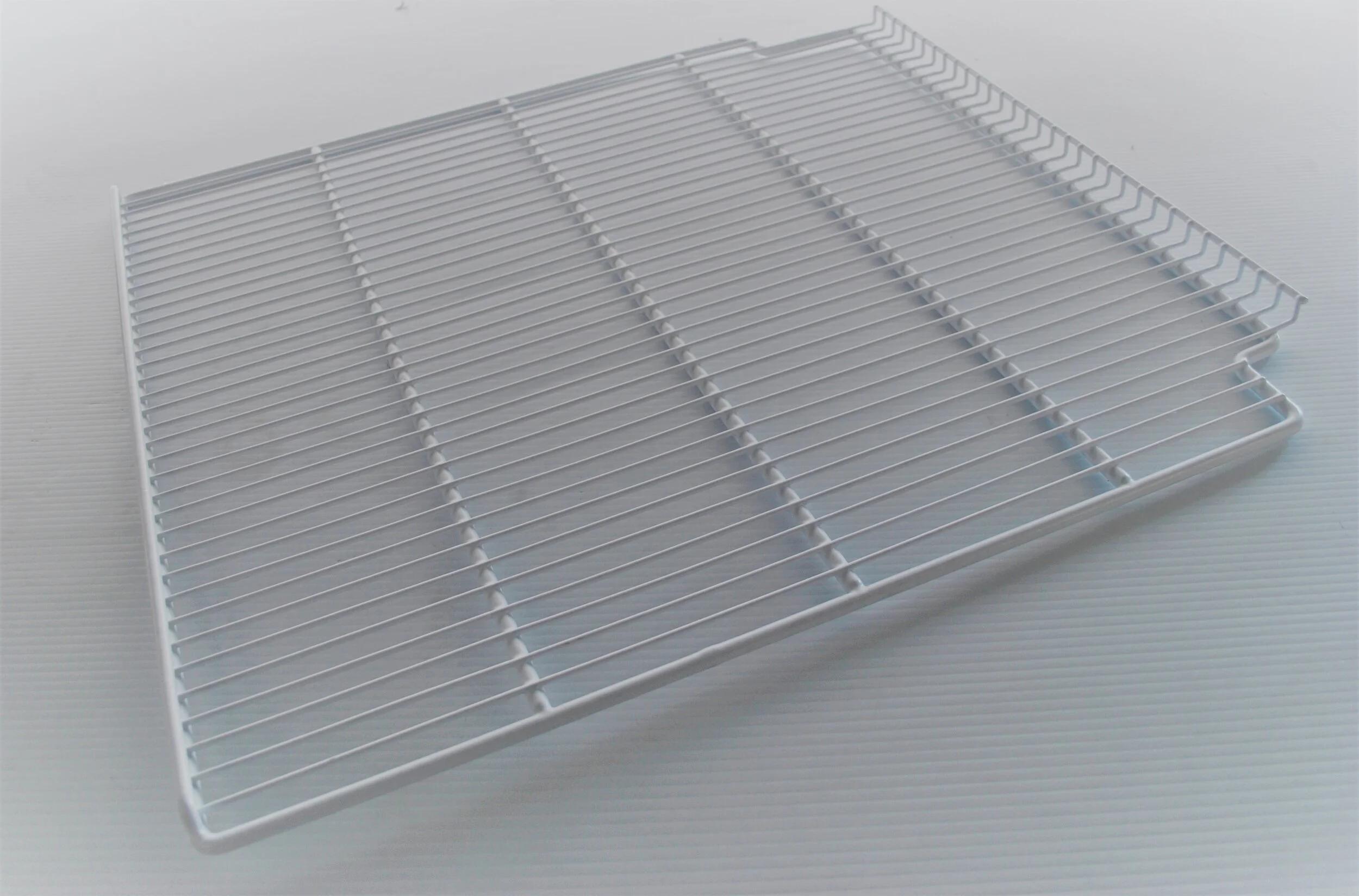 SHELVES BGM 49 RIGHT.JPG