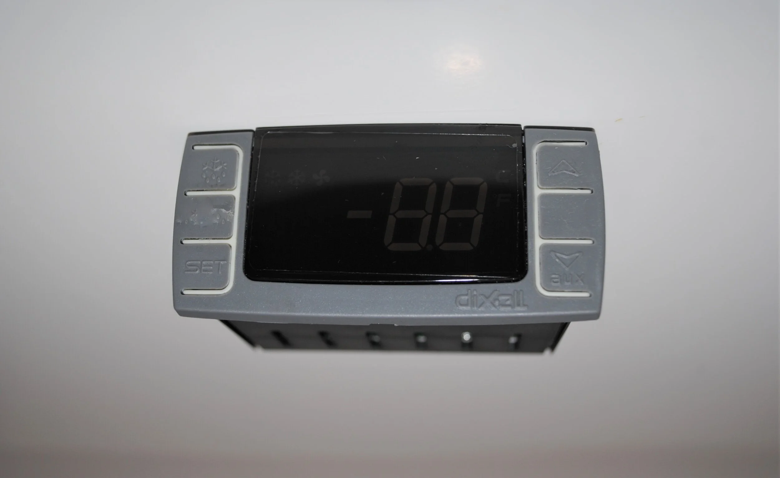 Controller (W0302163).jpg