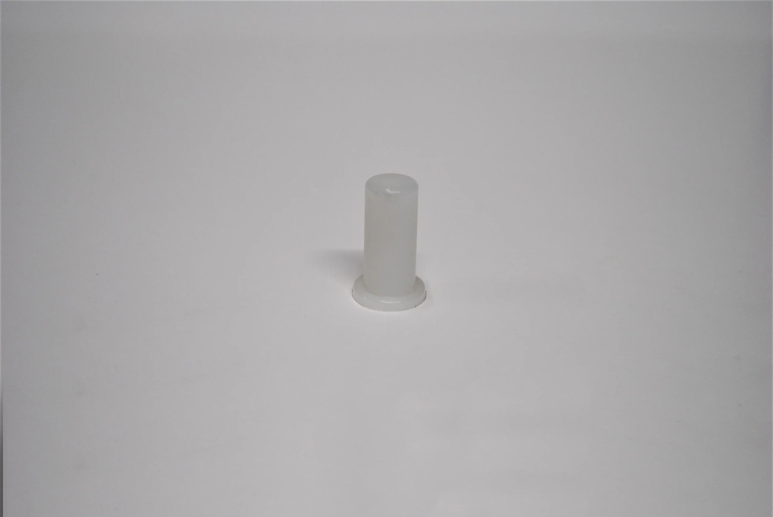 HINGE AXIS COVER 27R03.jpg