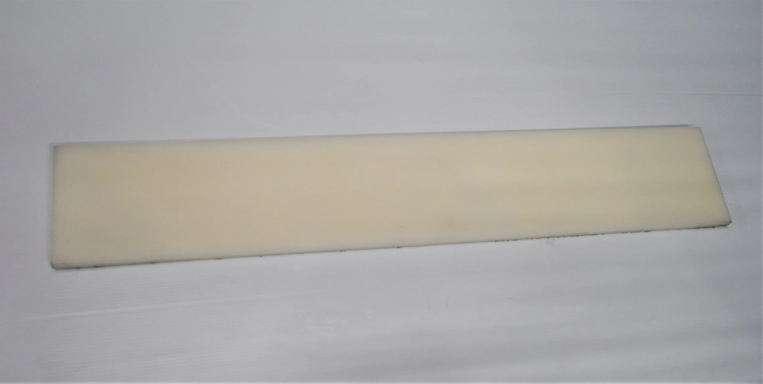 CUTTING BOARD M201.jpg