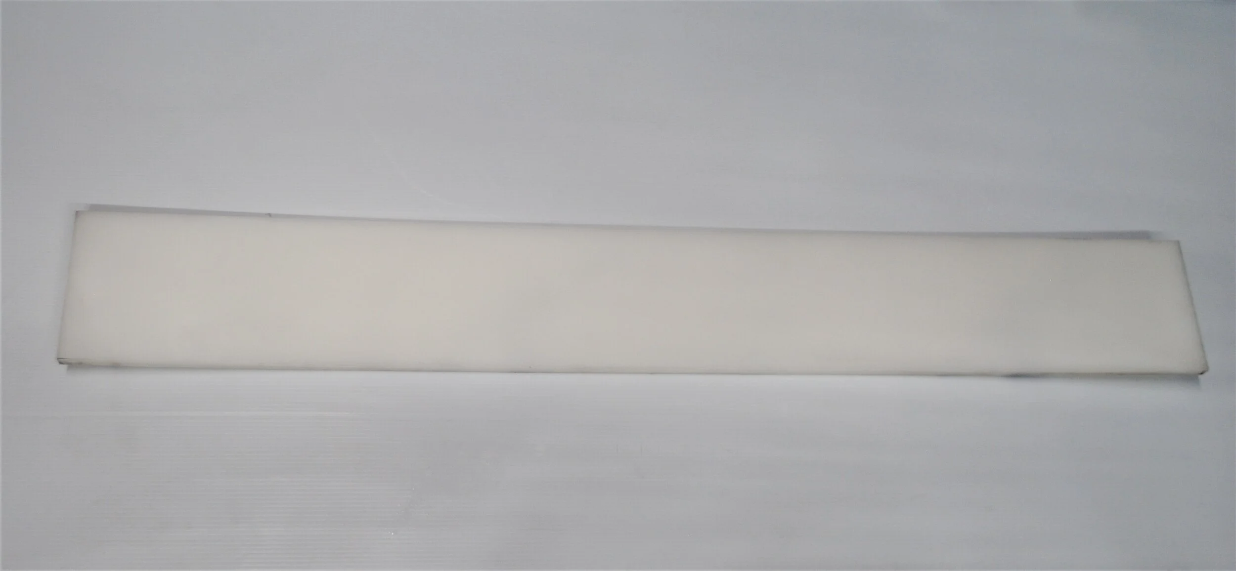 CUTTING BOARD M601.jpg