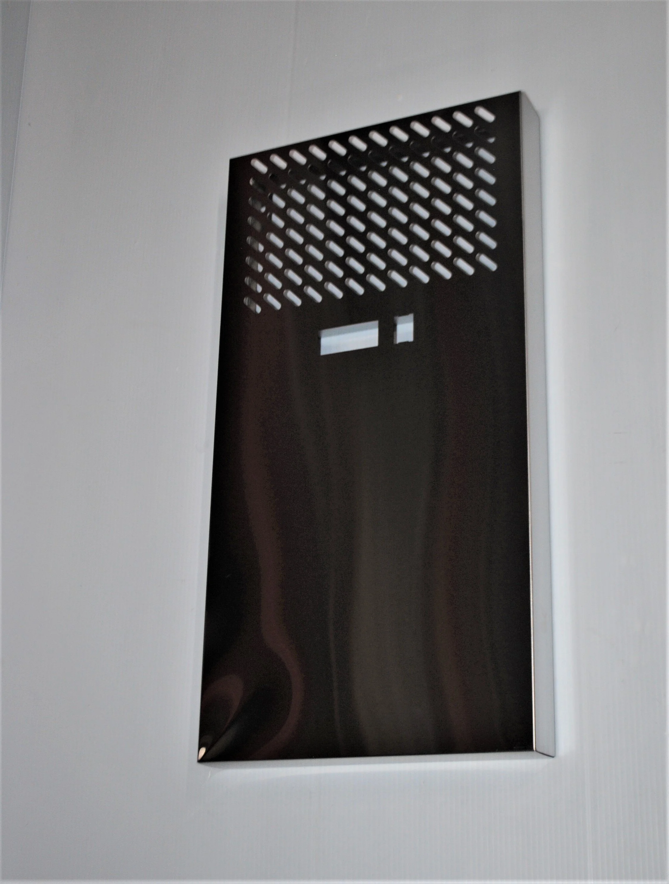 FRONT PANEL 82031705.jpg
