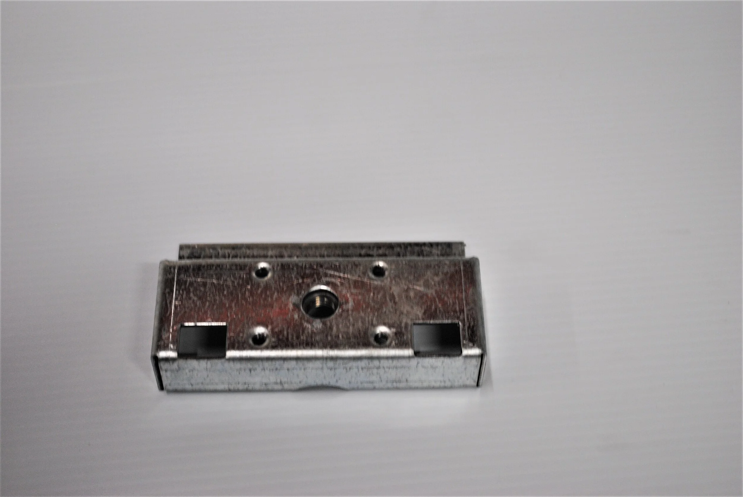 CASTER SUPPORT 82012306.jpg