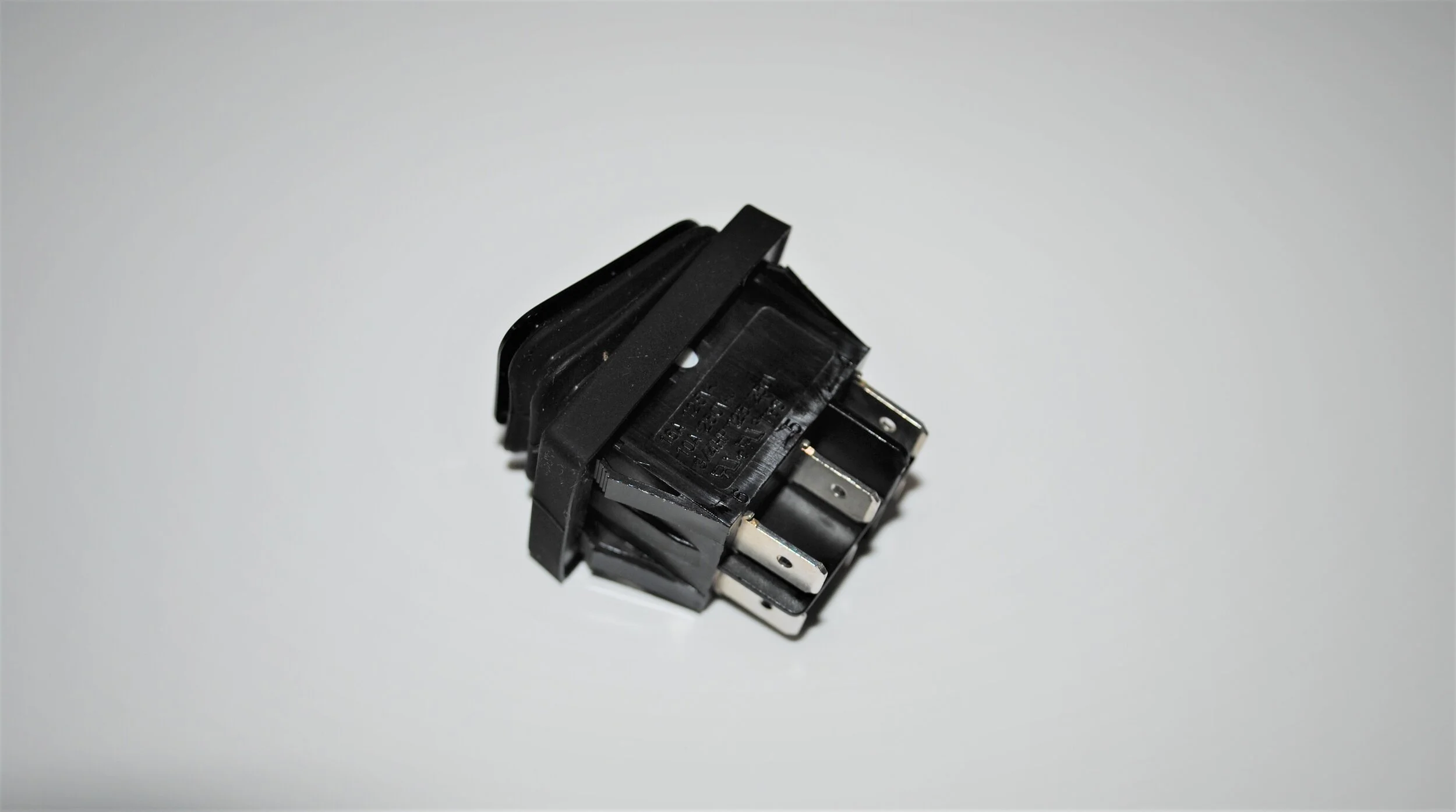 ROCK SWITCH 301080141.jpg