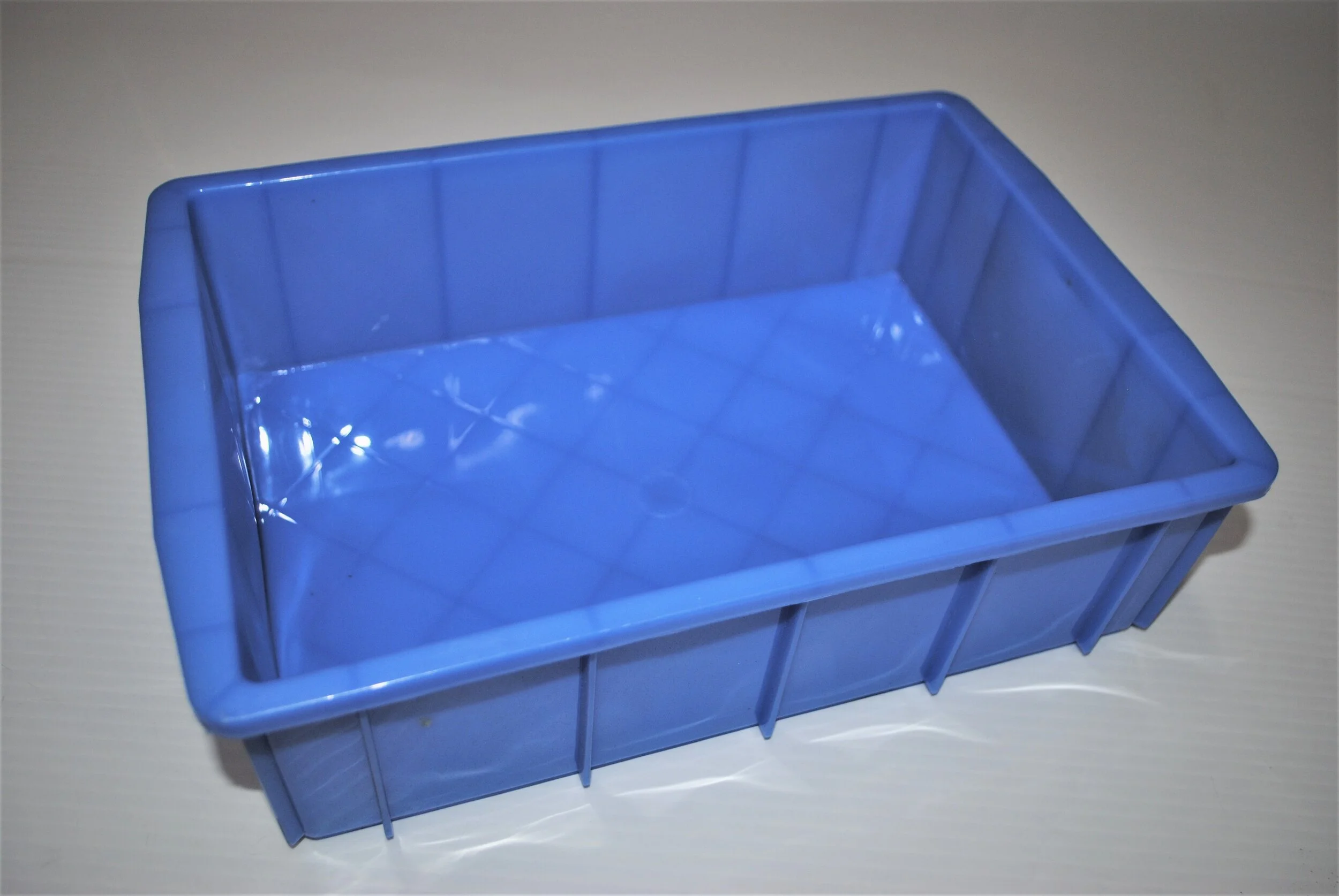 WATER TRAY BGM 35-49-53.jpg