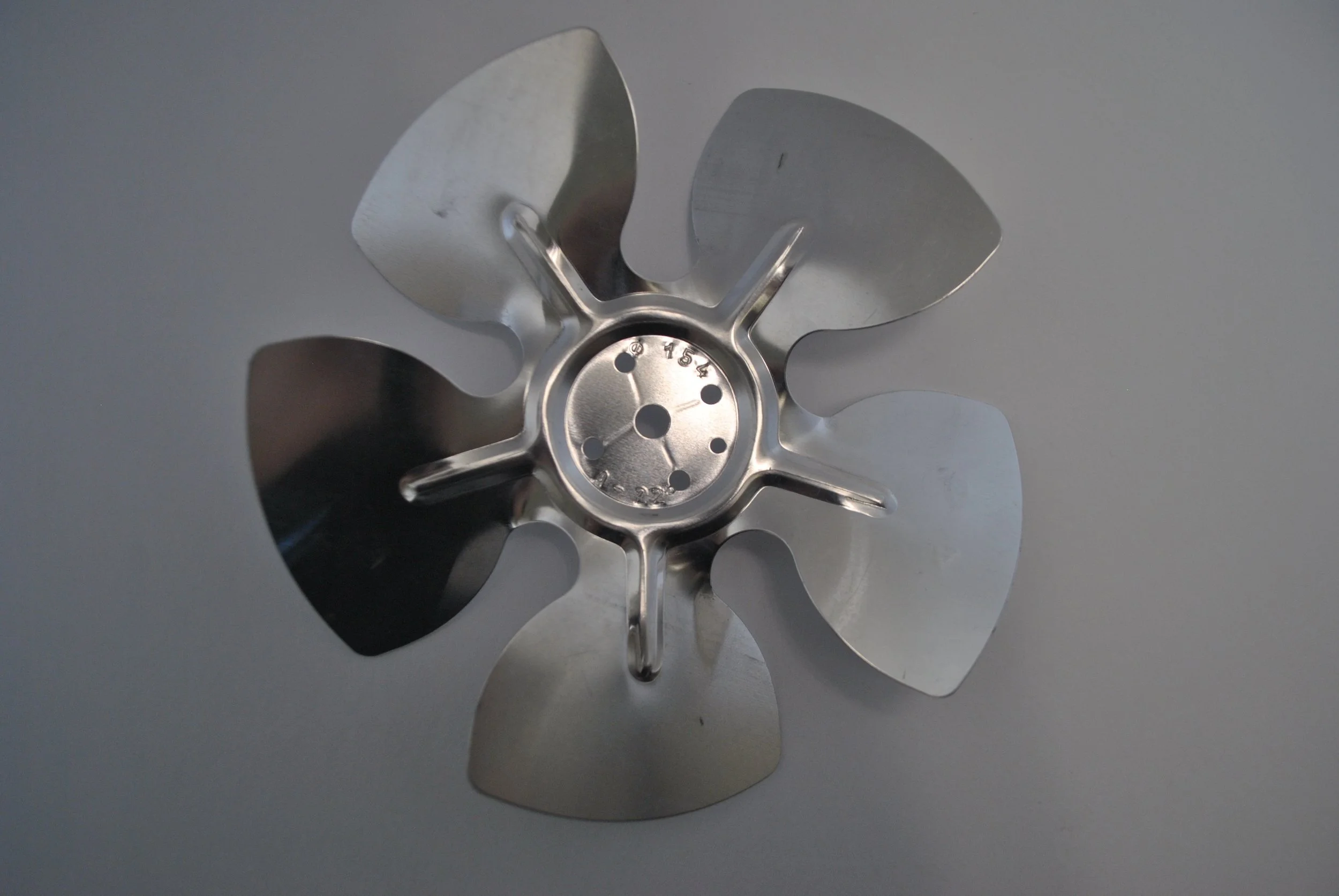 BLADE OF EVAPORATOR MOTOR 16381737612.JPG