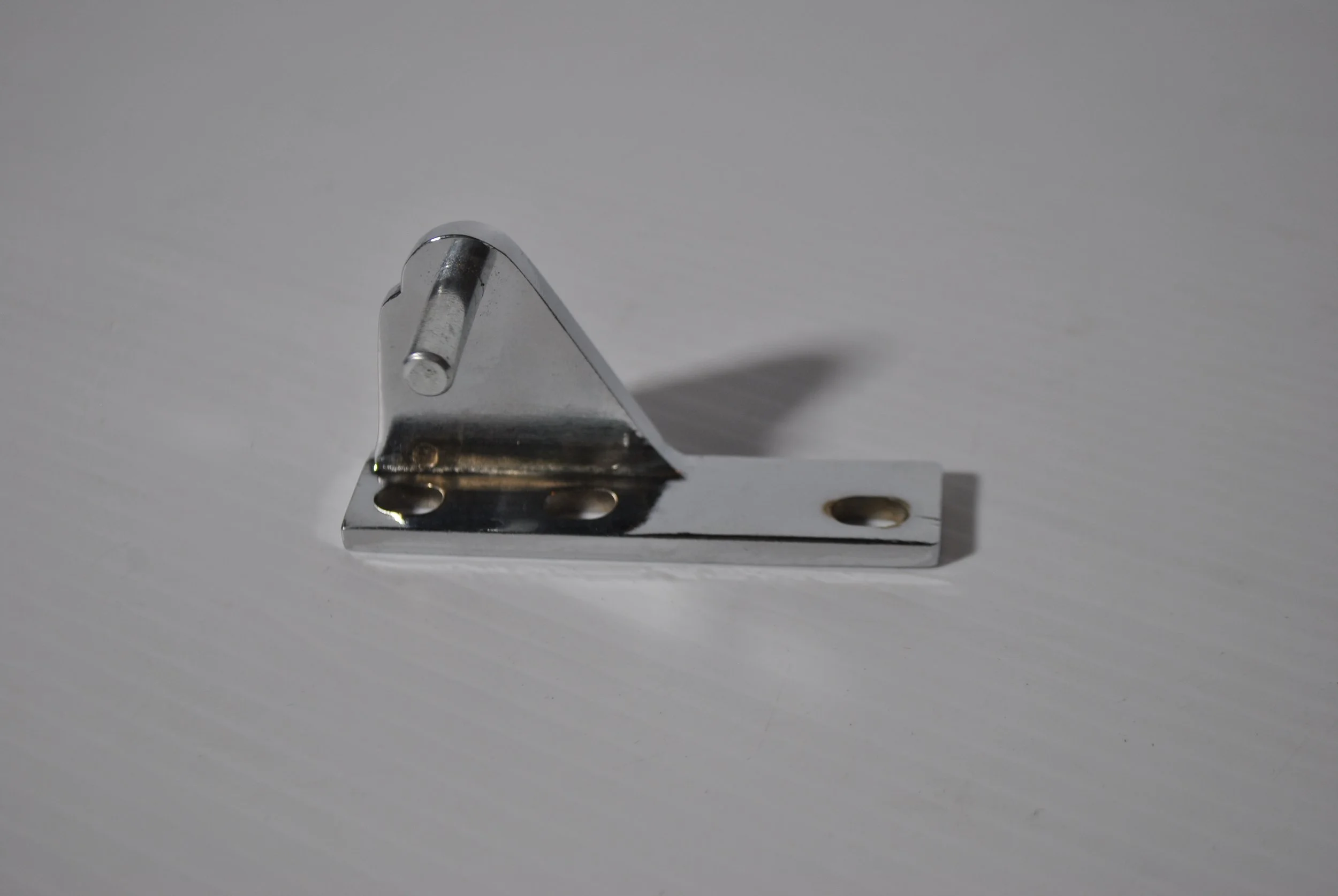 Upper Left Hinge 12517050002.JPG