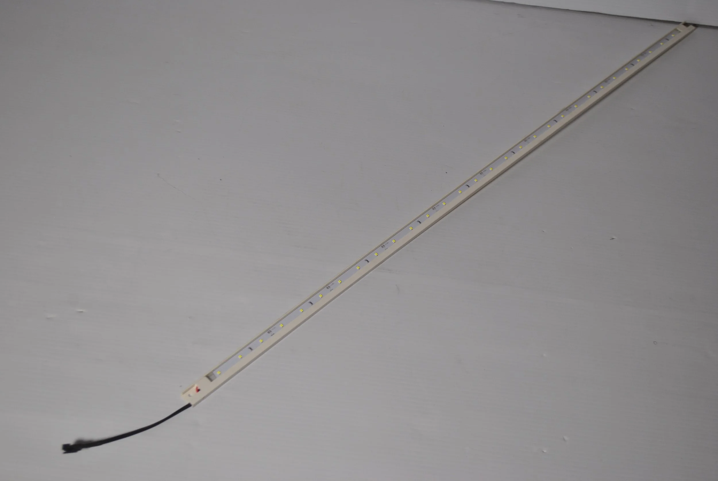 LED INSIDE CABINET 17740410074.JPG