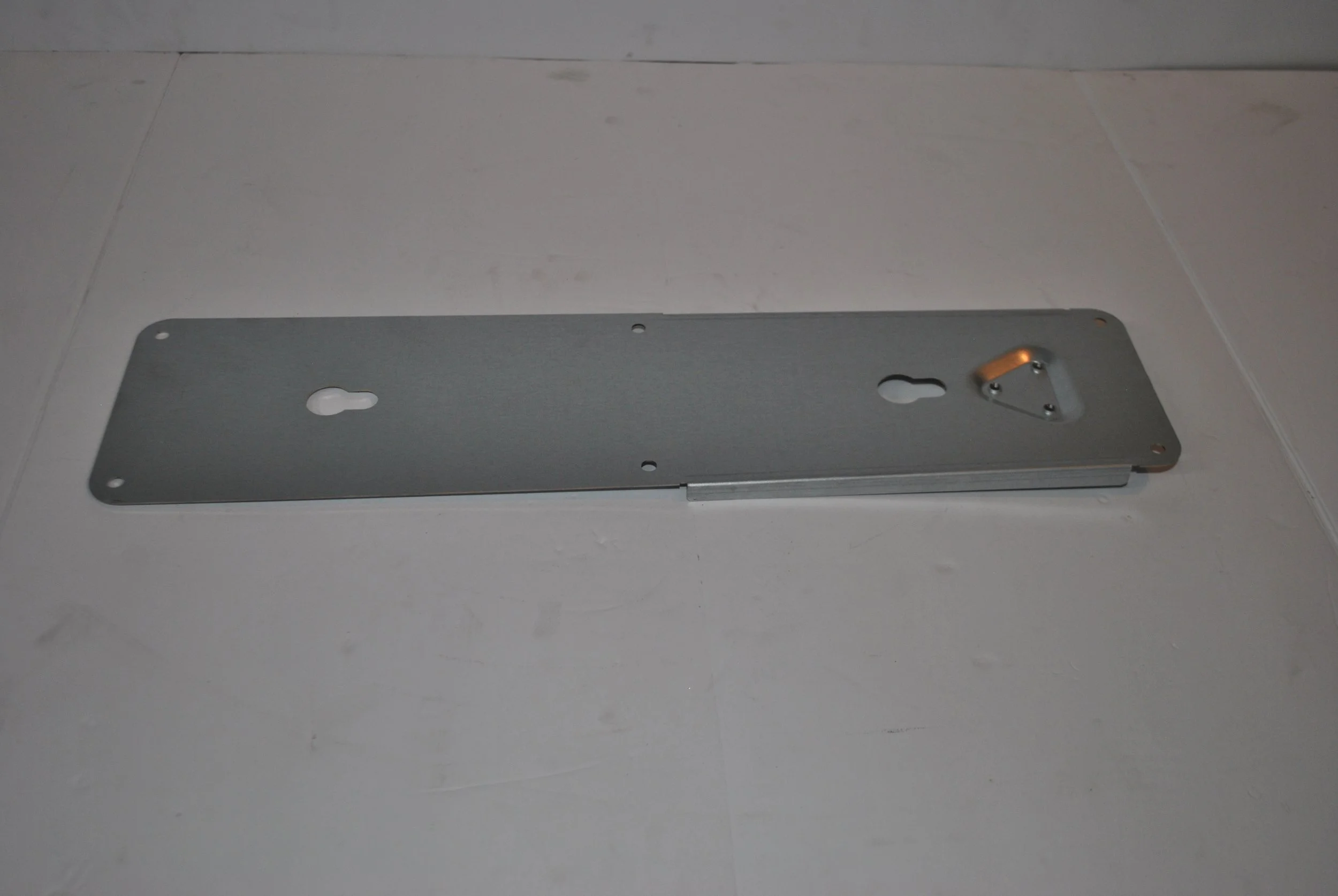 BOTTLE OPERER BOARD 50028.JPG