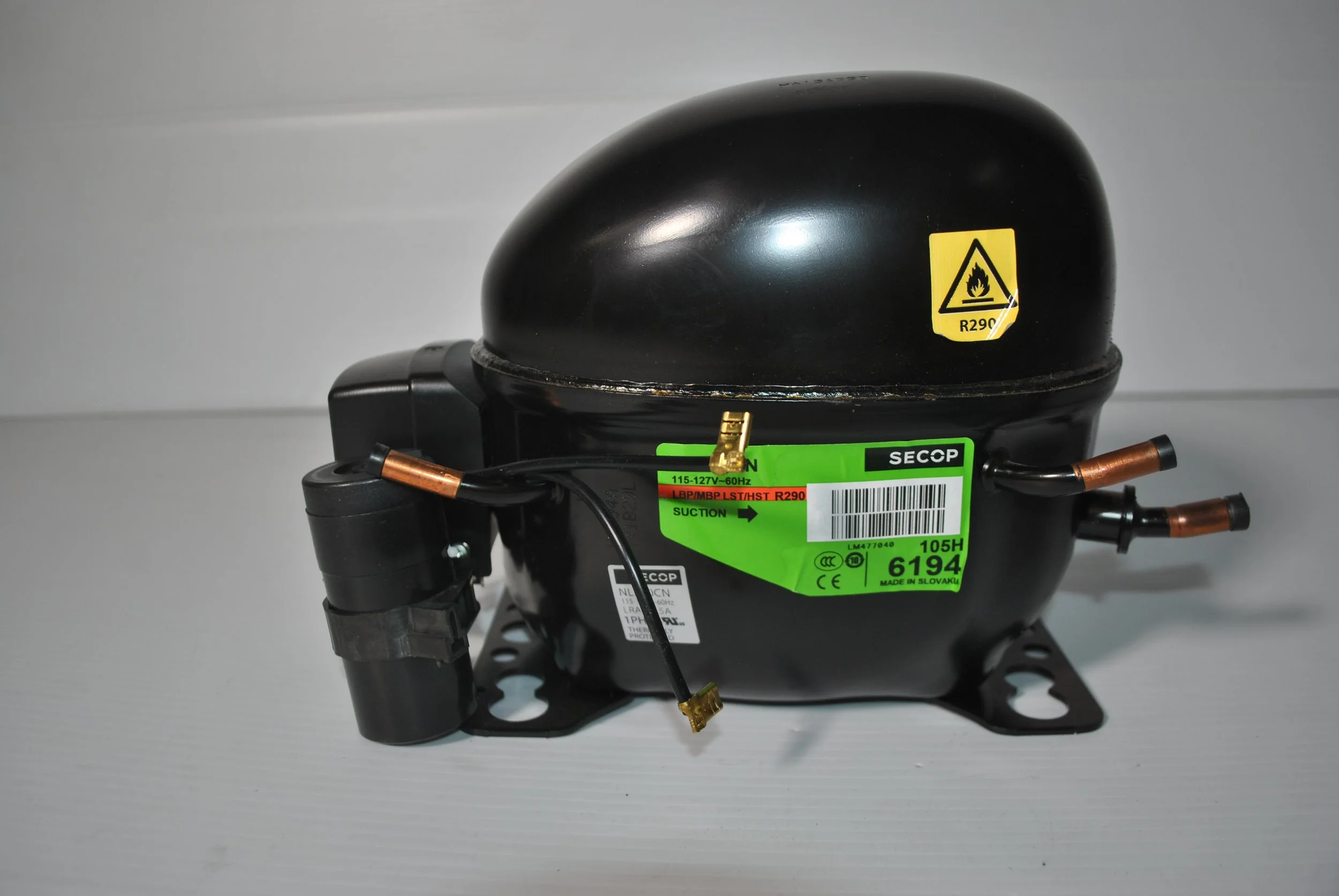 COMPRESSOR NLE10CN.JPG