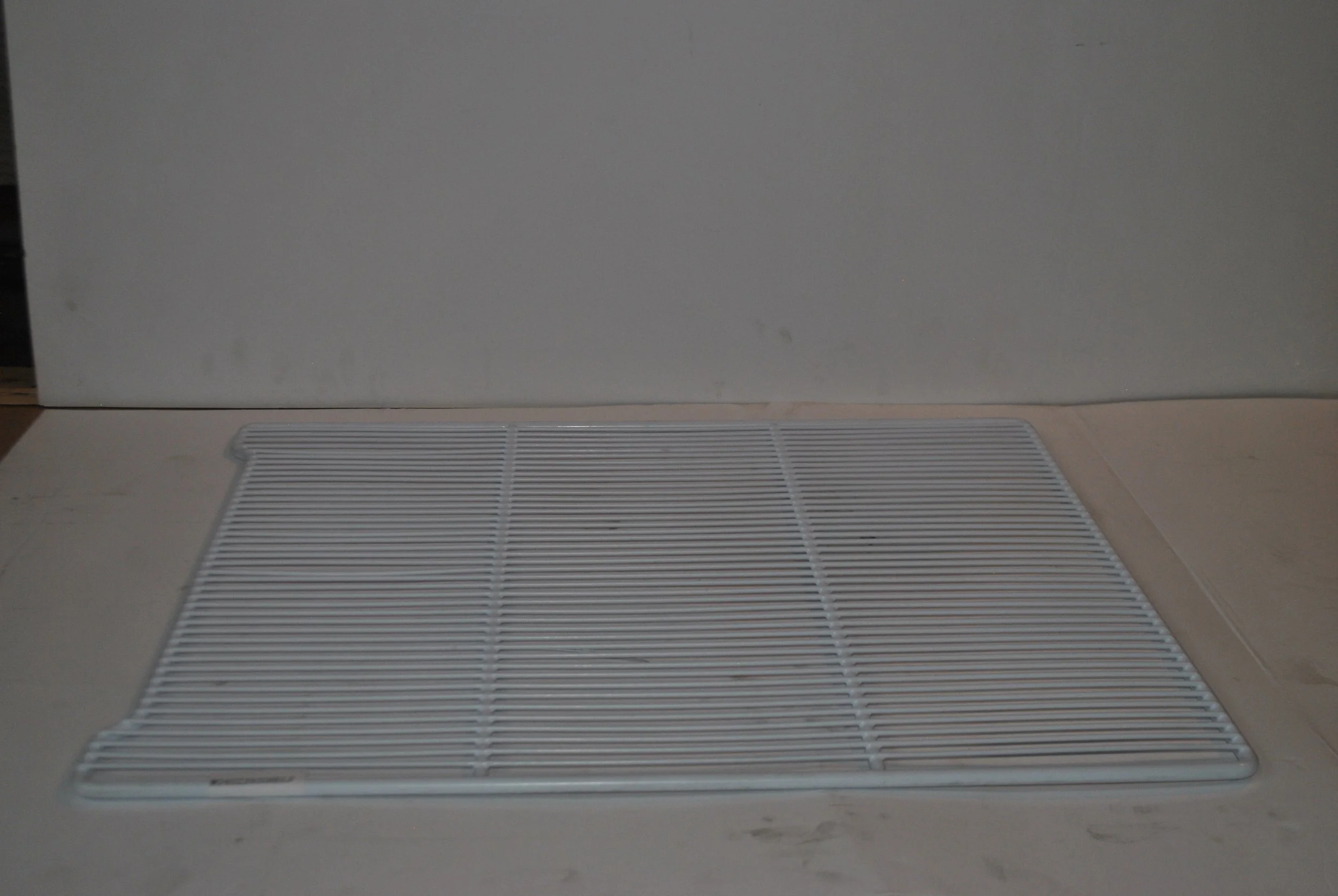 SHELF W0402393.JPG