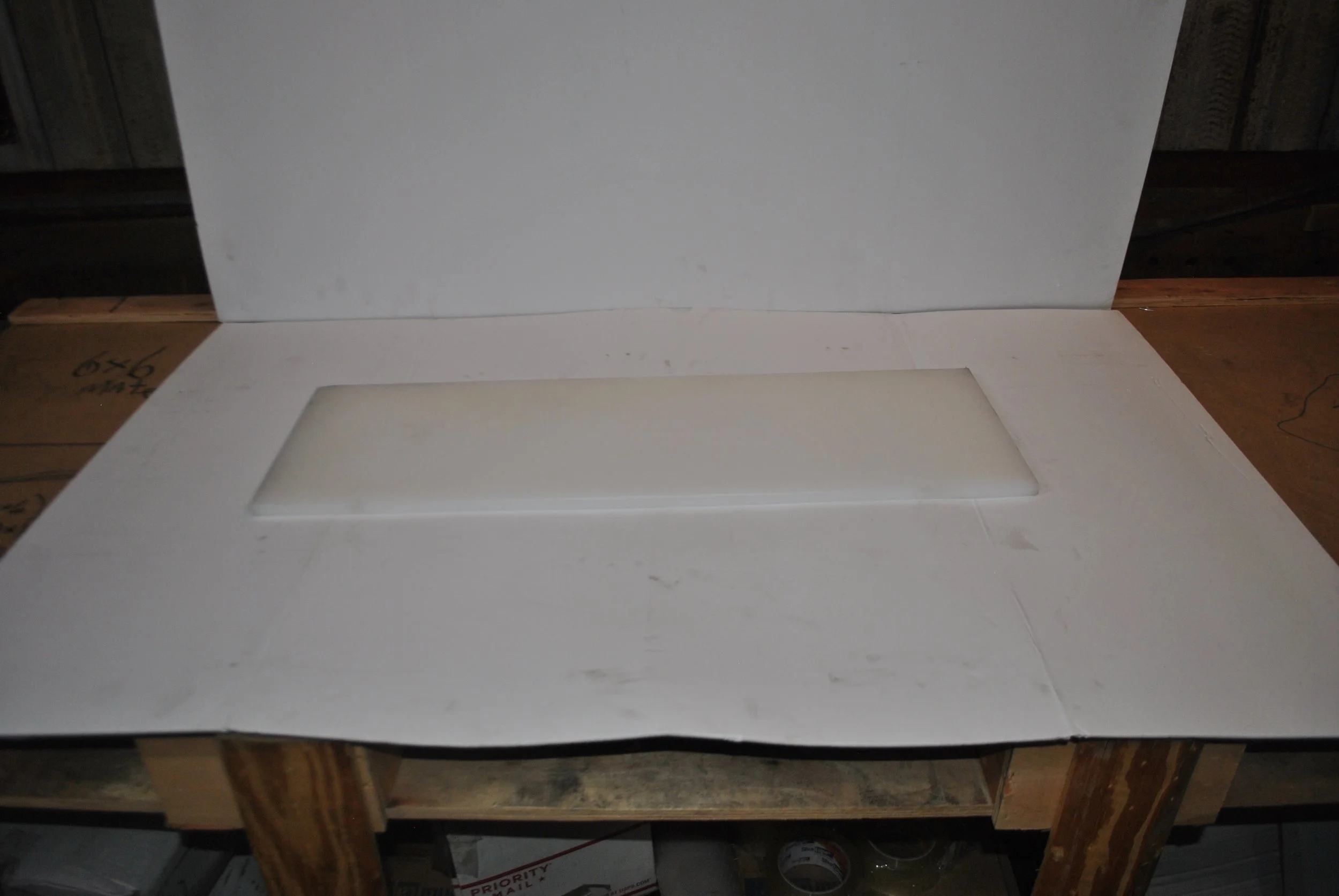 CUTTING BOARD W0499200.JPG