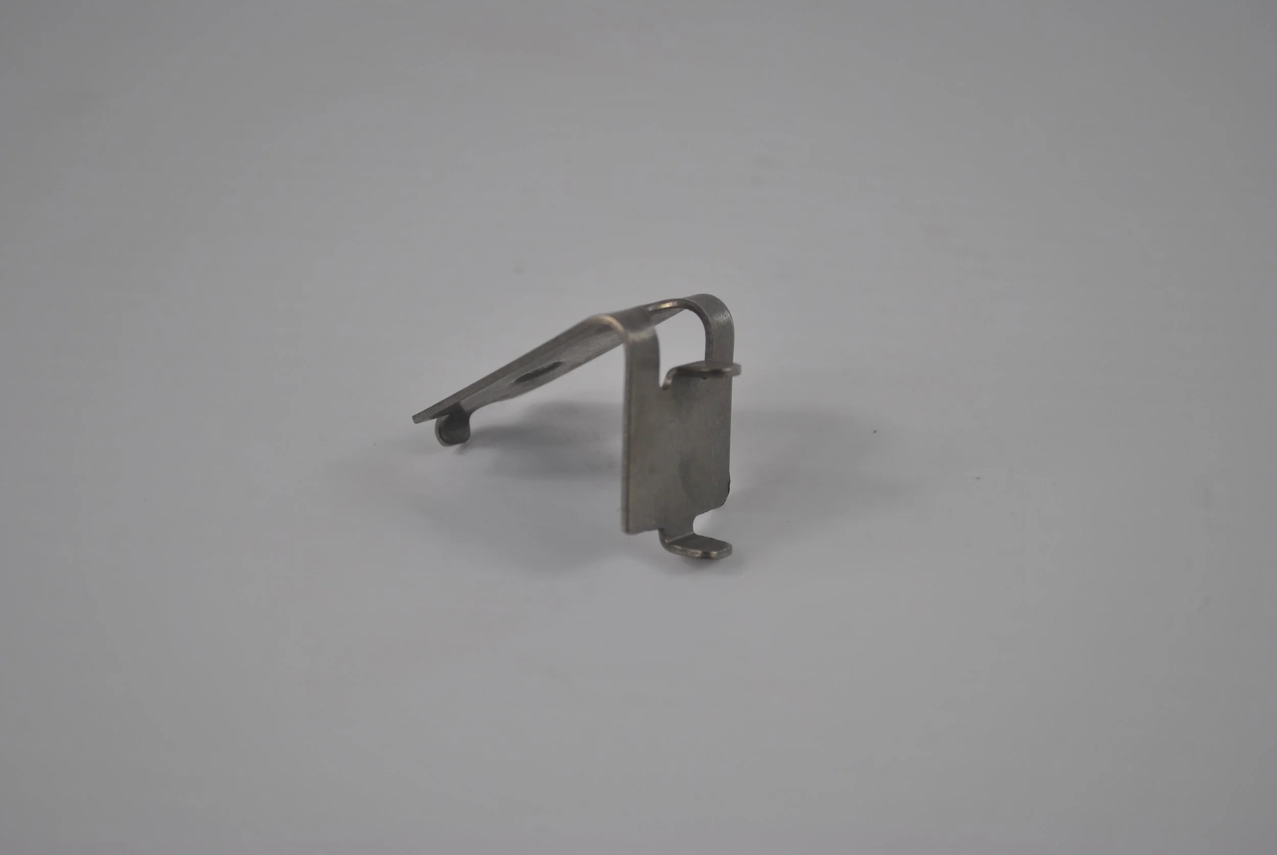 K CLIP 25819 SPARTAN SHELF CLIPS.JPG