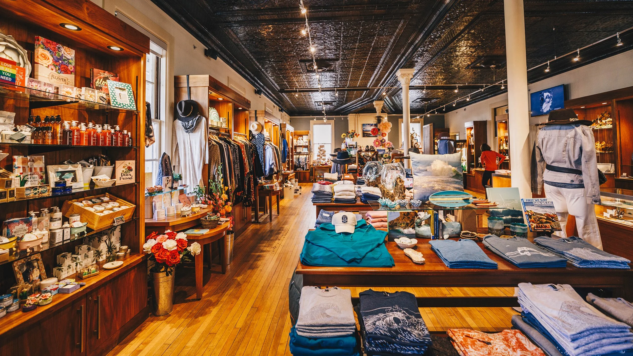 shopcp_merc_interior.jpg