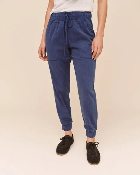 Jogger.MidnightSurf1.jpg