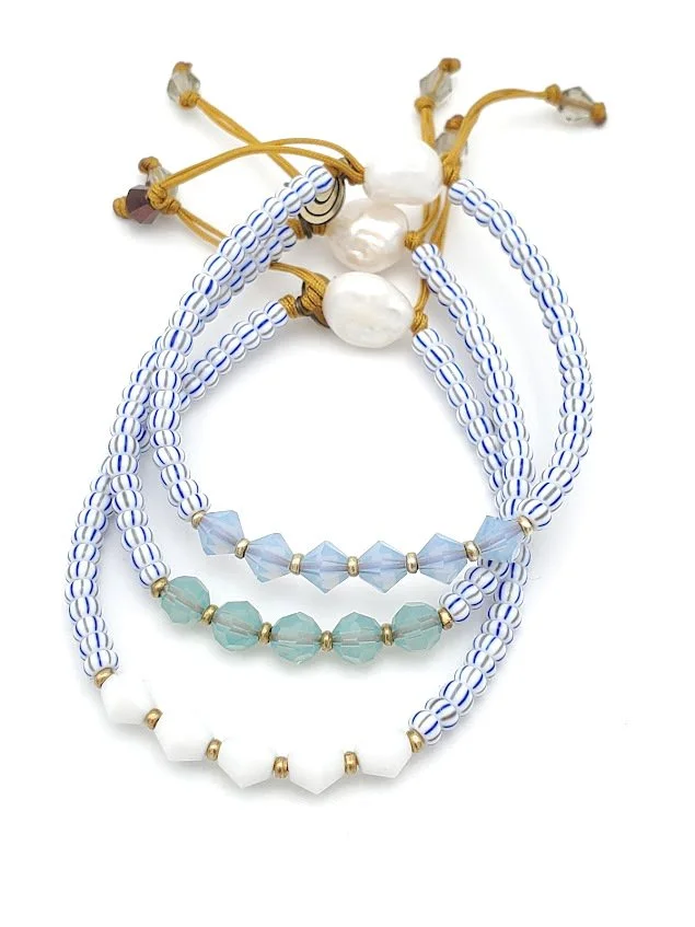 air pacific white 1025.jpeg