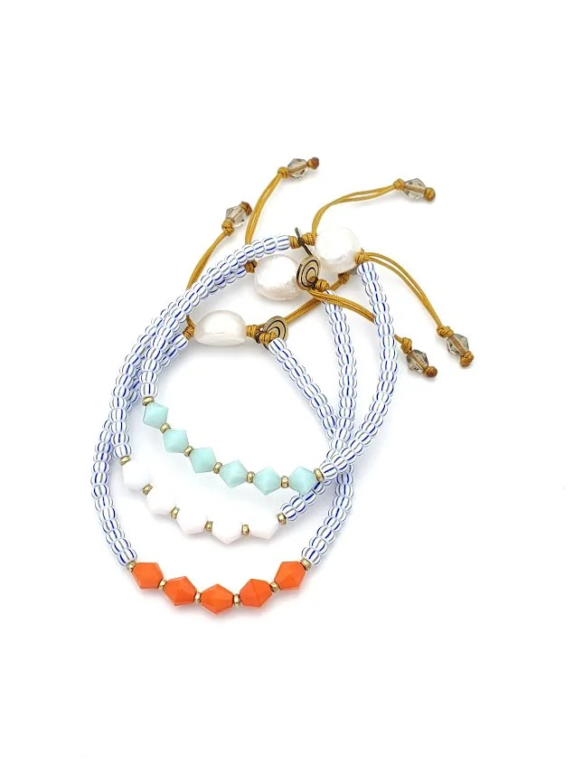 1102 mint white orange.jpeg