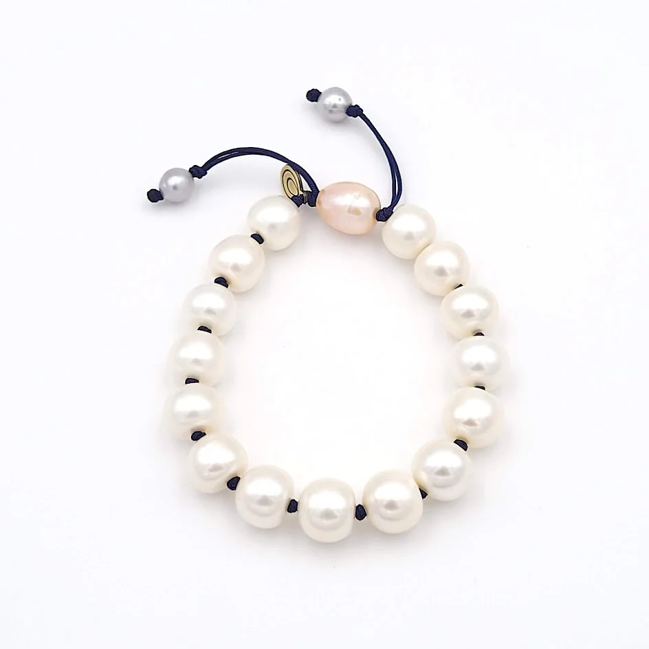 graduated pearl 1201 2.jpeg