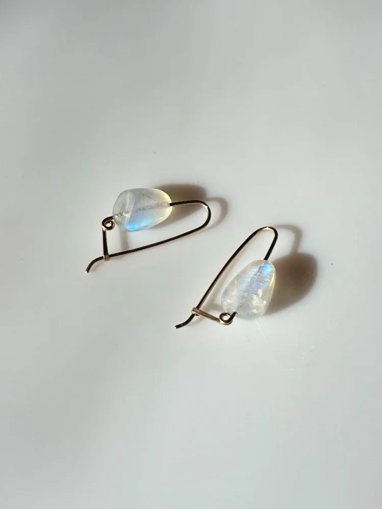 moonstone+earrings+alt.jpg