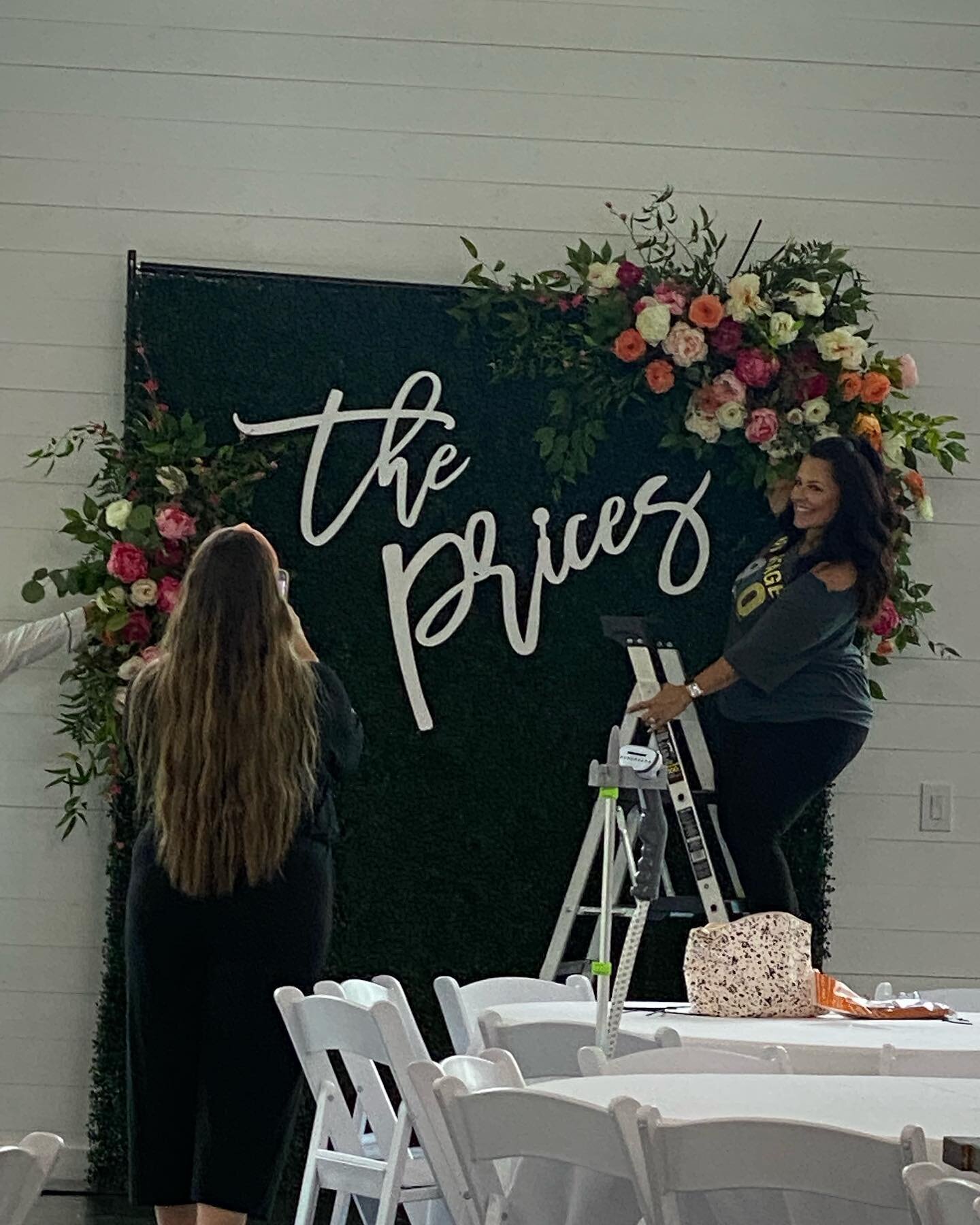 Beautiful backdrop for a Awesome Couple!!❤️