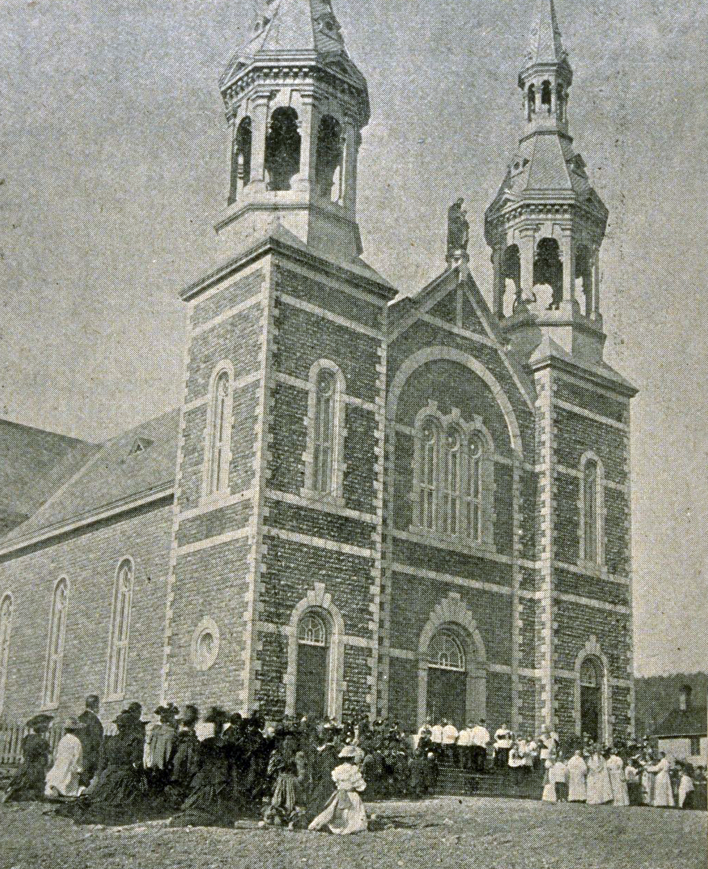 La consécration de l'Église Ste-Anne, 1895