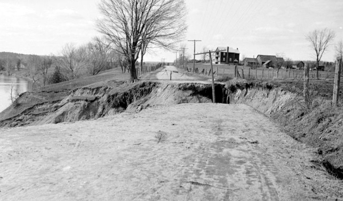 Erosion at Pointe-Gatineau, 1939