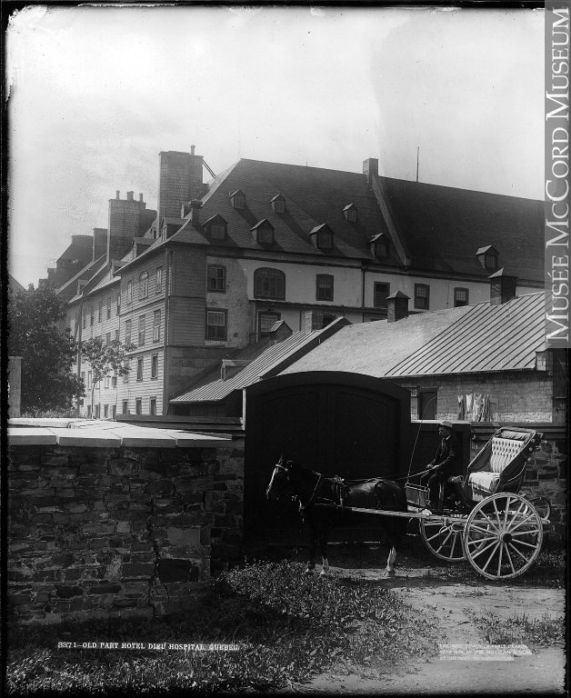« Ancienne partie, hôpital Hôtel-Dieu, Québec, QC, 1902 », photo de William Notman &amp; Son (Musée McCord).