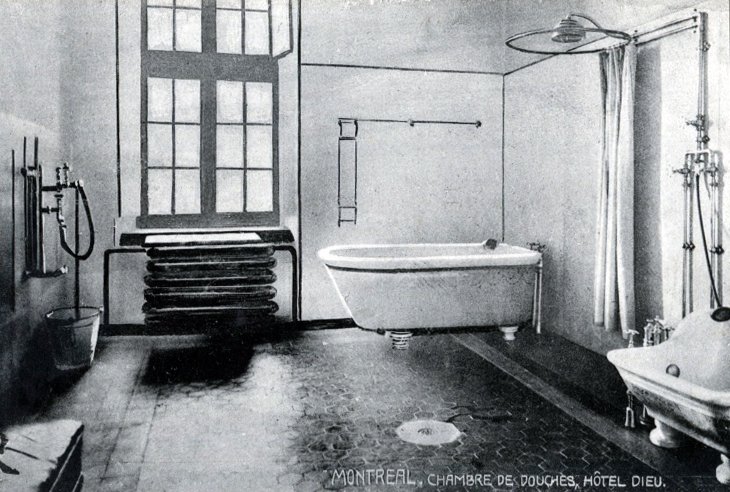 "Shower room, Hôtel-Dieu, Montreal, QC, about 1910" (McCord Museum).