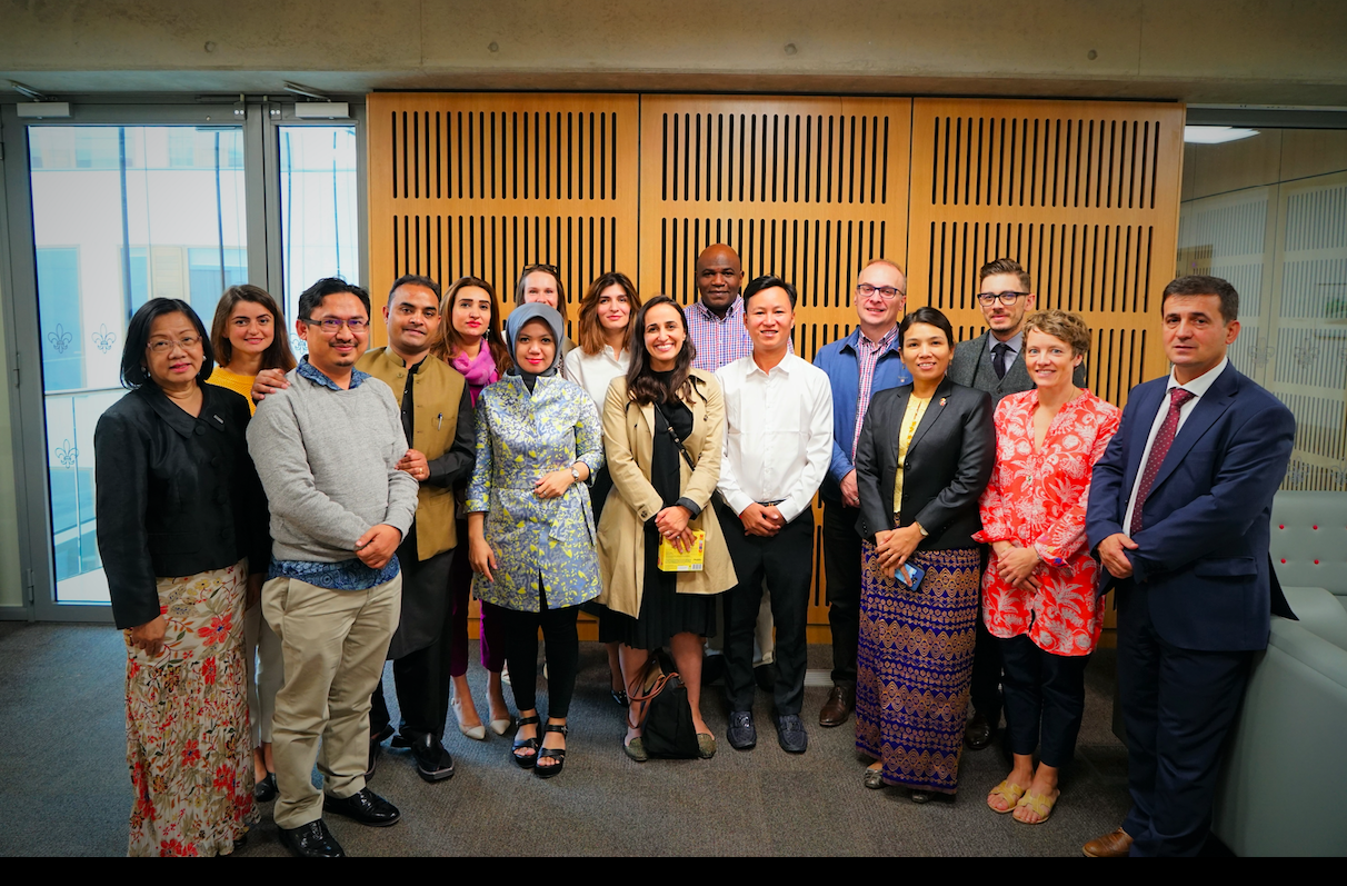 Parliamentarians receive training on Freedom of Religion and Belief at Oxford Academy