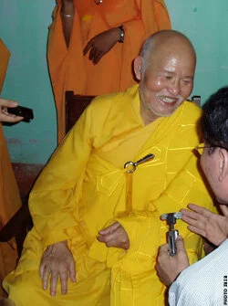 International community mourns the passing of Buddhist Patriarch Thích Quảng Độ, proponent of freedom and human rights in Vietnam